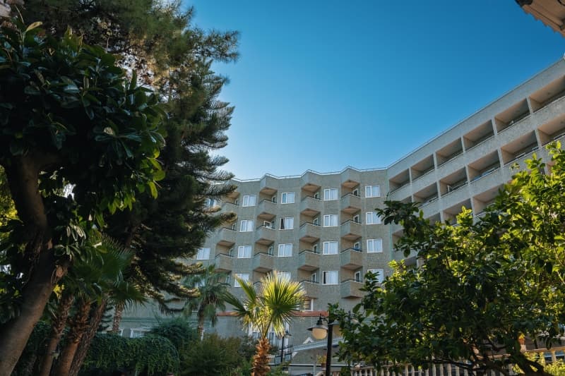 Armas Kaplan Paradise Hotel