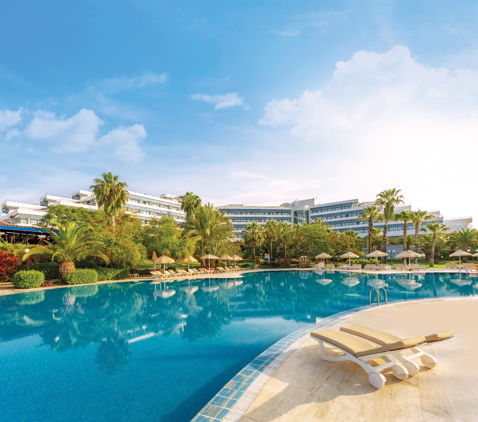 Sunrise Resort Hotel