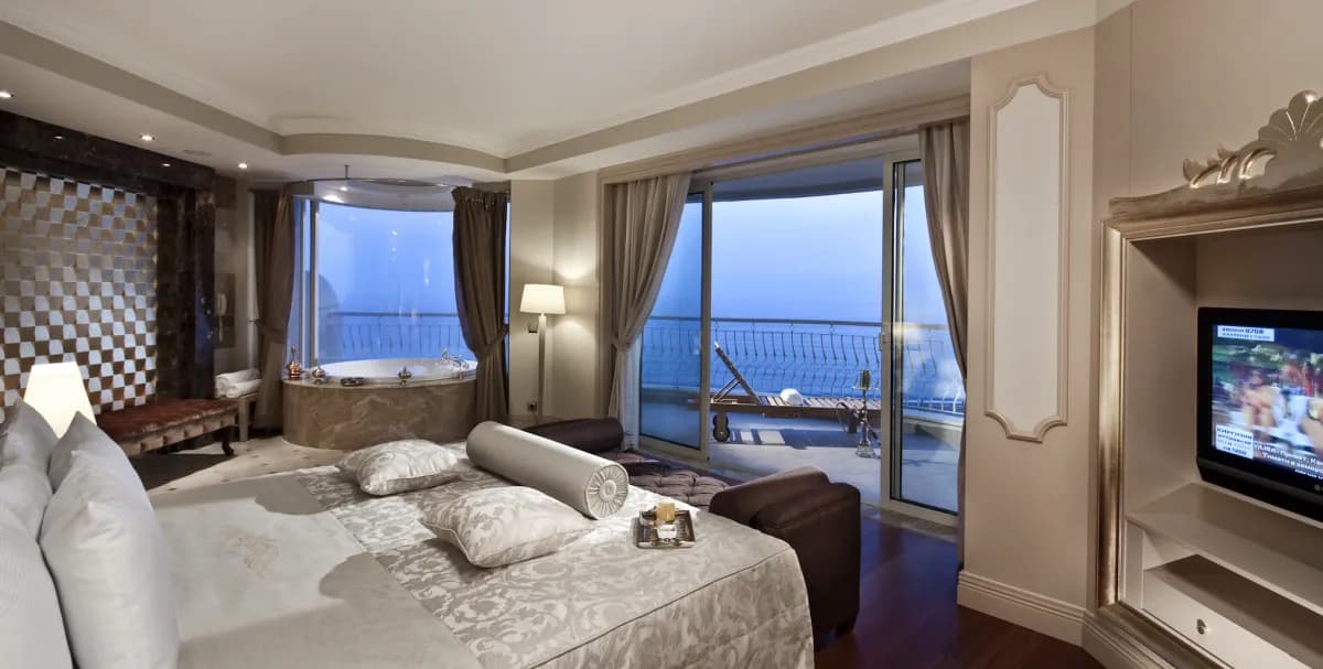 Starlight Resort Hotel - photo 2