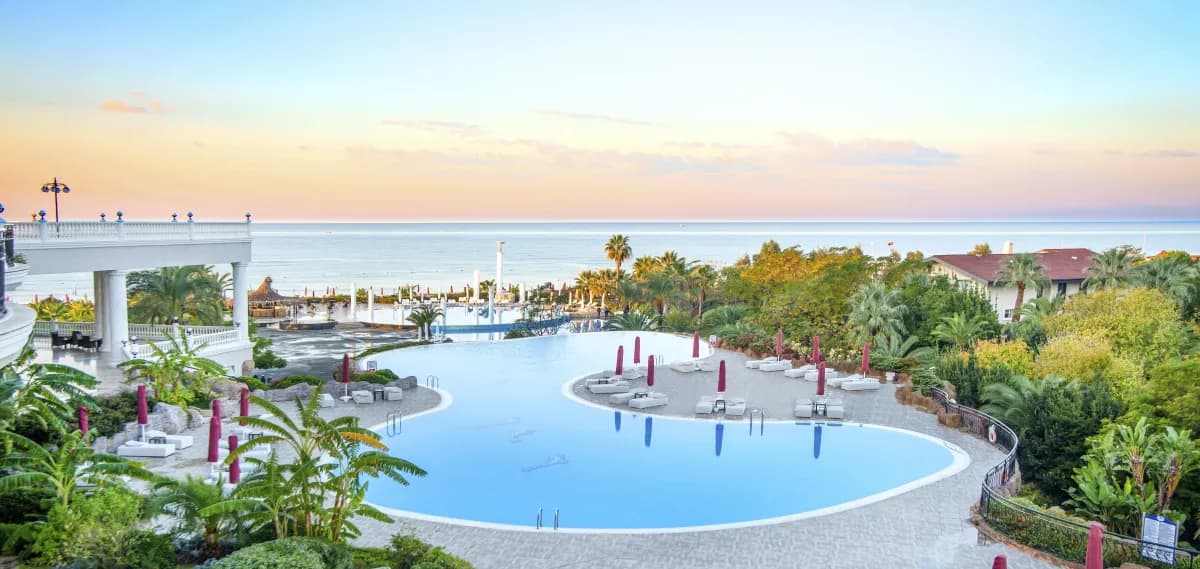 Starlight Resort Hotel - photo 7
