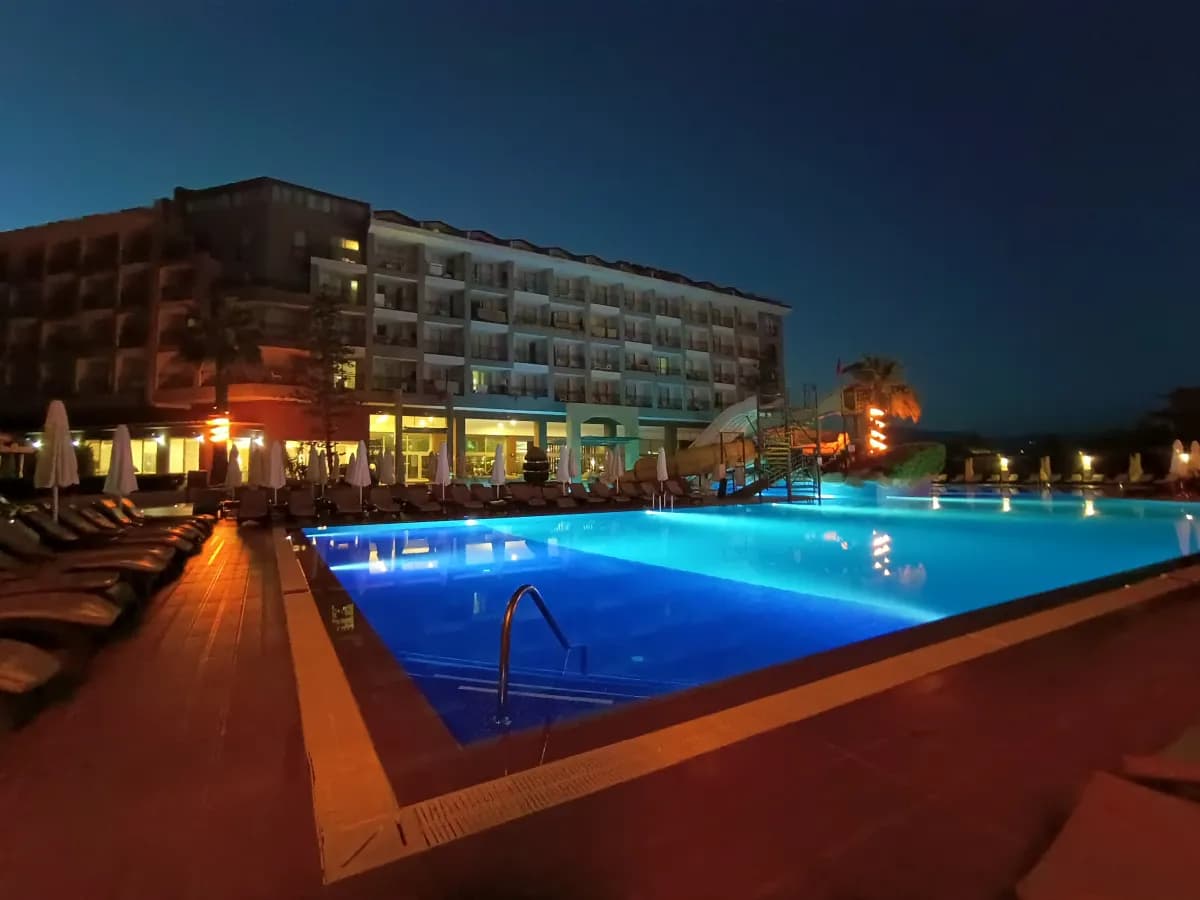 Washington Resort Hotel & SPA - photo 9