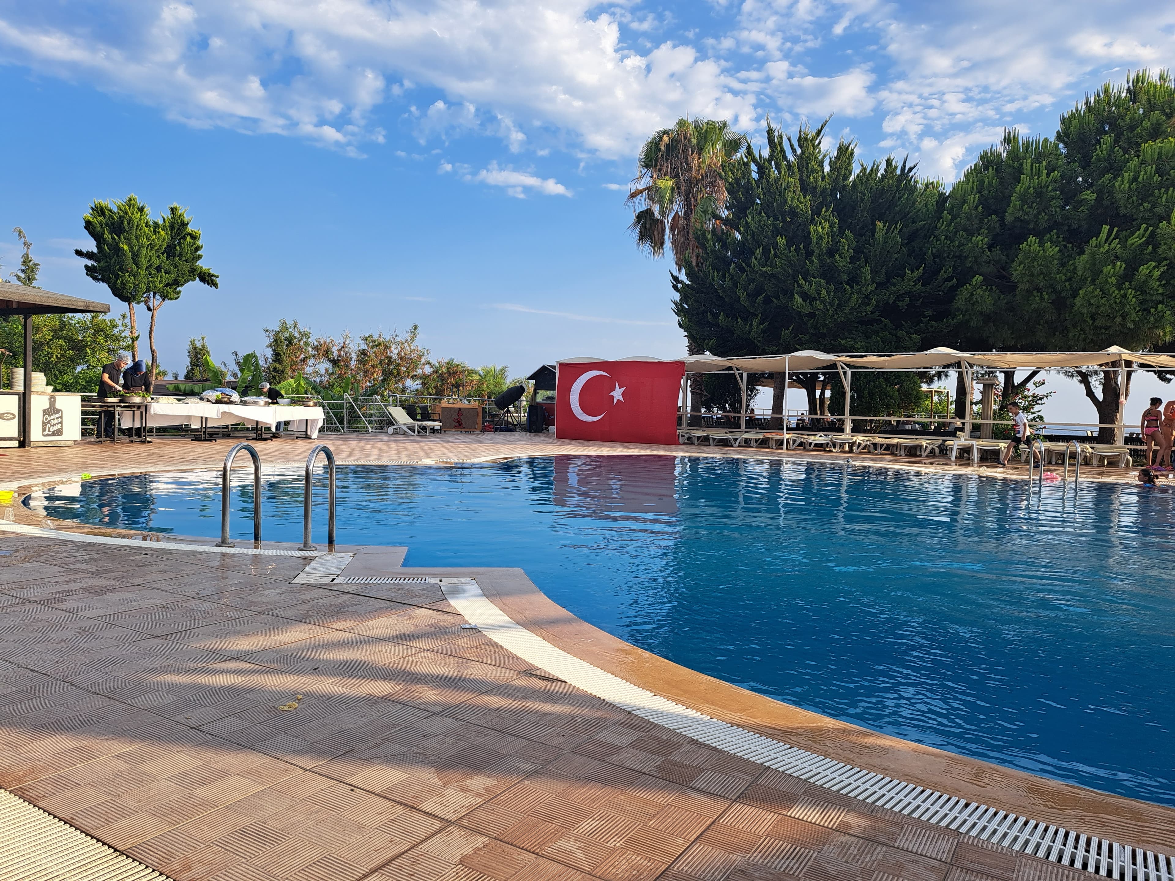 Elysium Elite Hotel - photo 8