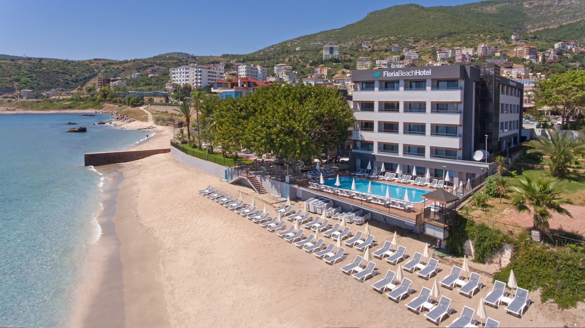 Floria Beach Hotel - photo 4