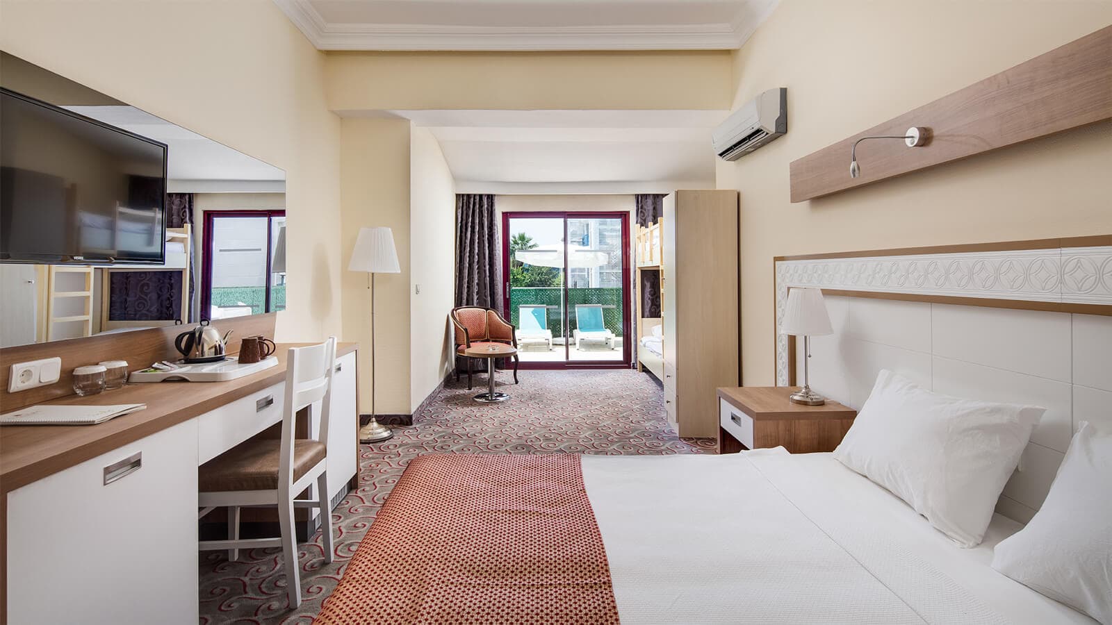 Galeri Resort Hotel - photo 2