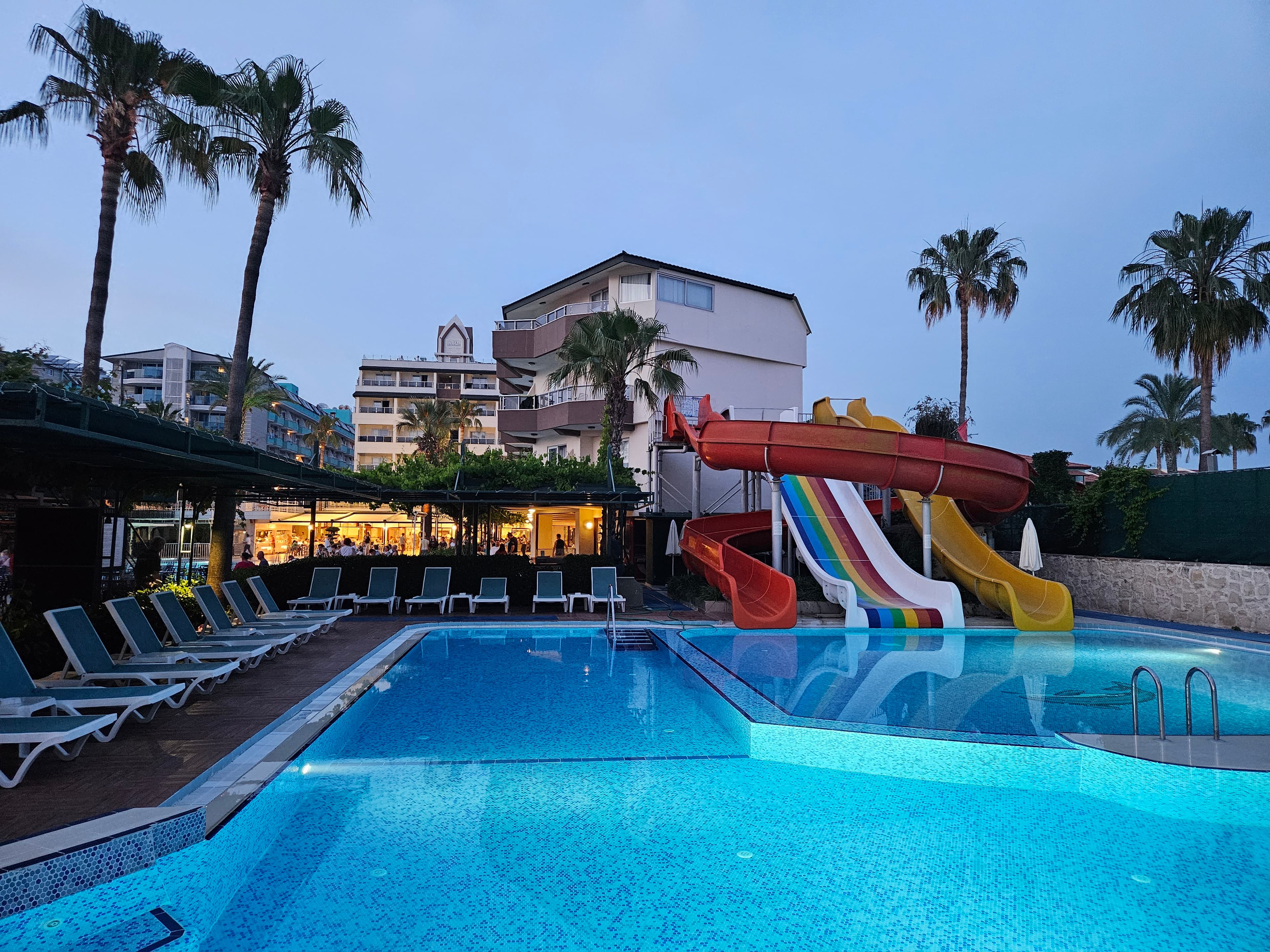 Galeri Resort Hotel - photo 4