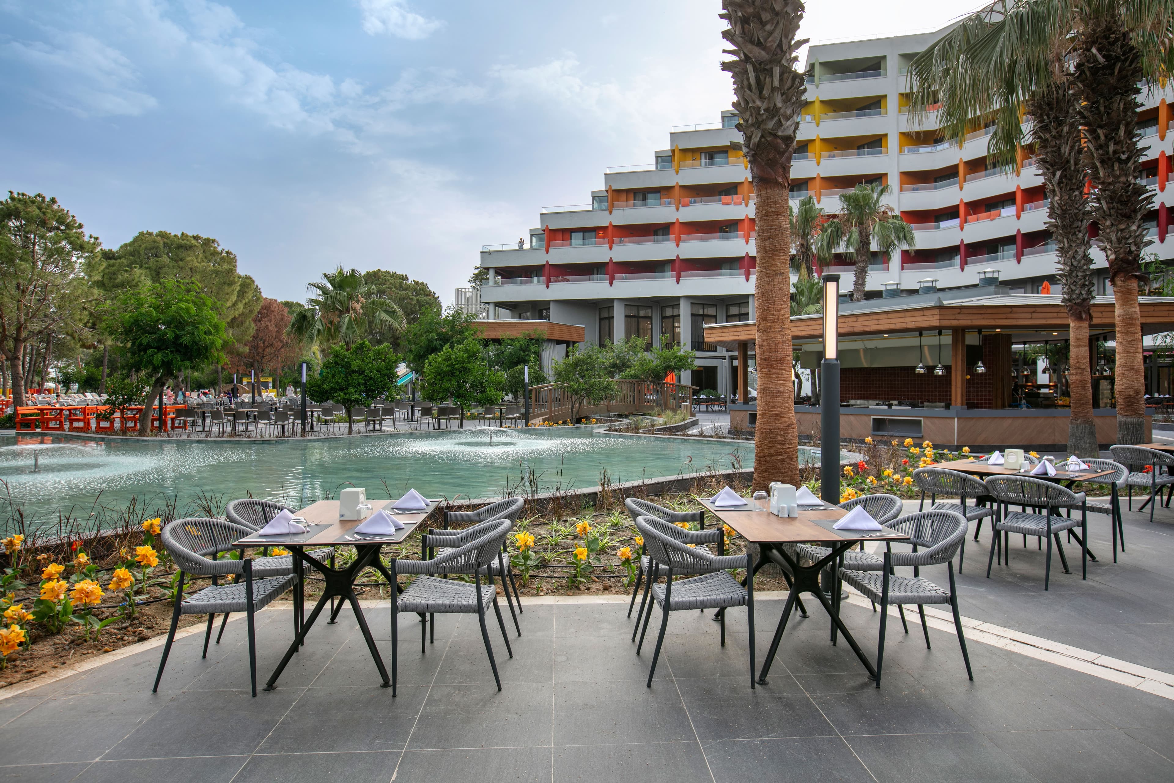 Megasaray Resort Side