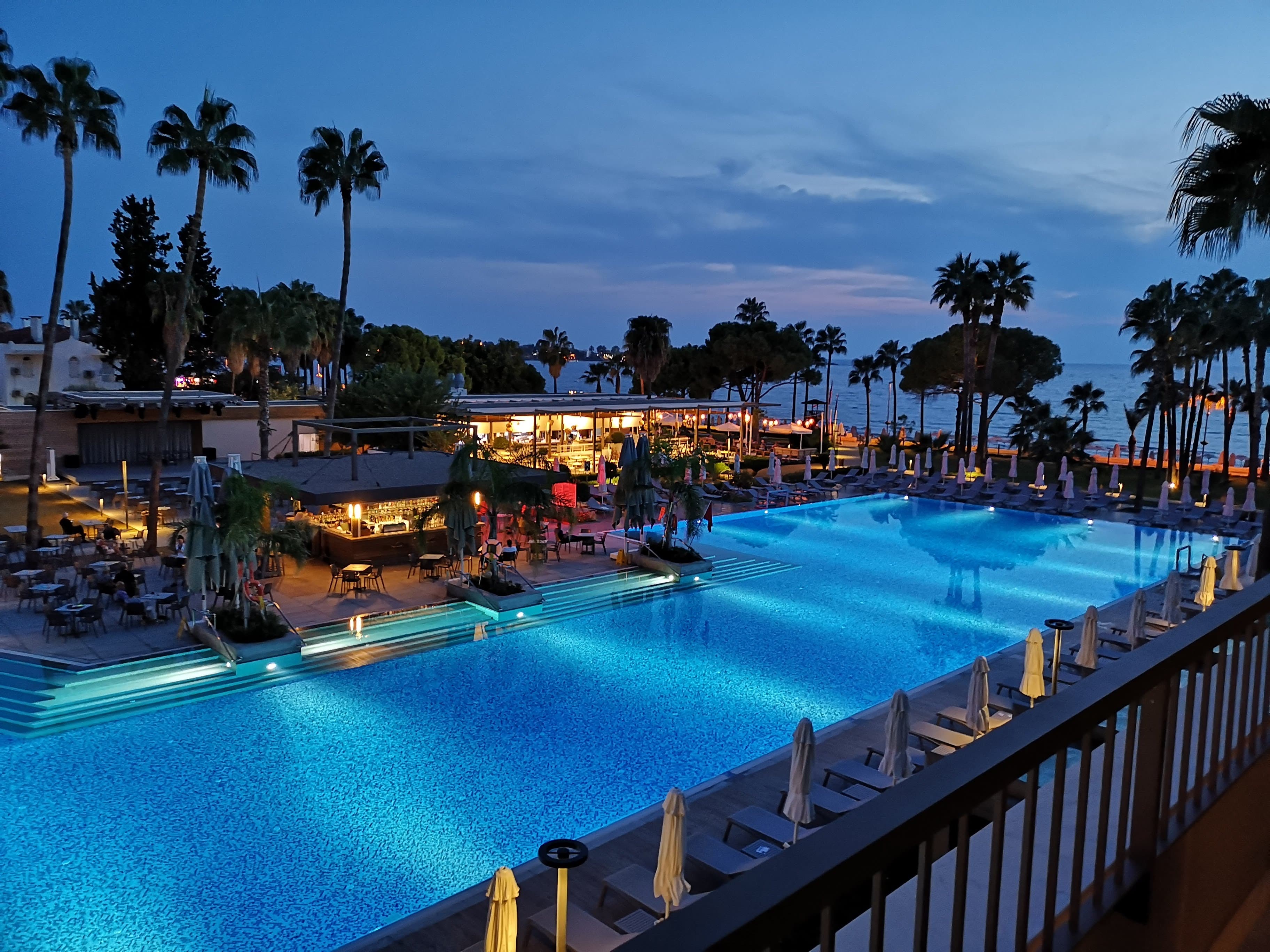 Acanthus Cennet Barut Collection - photo 9