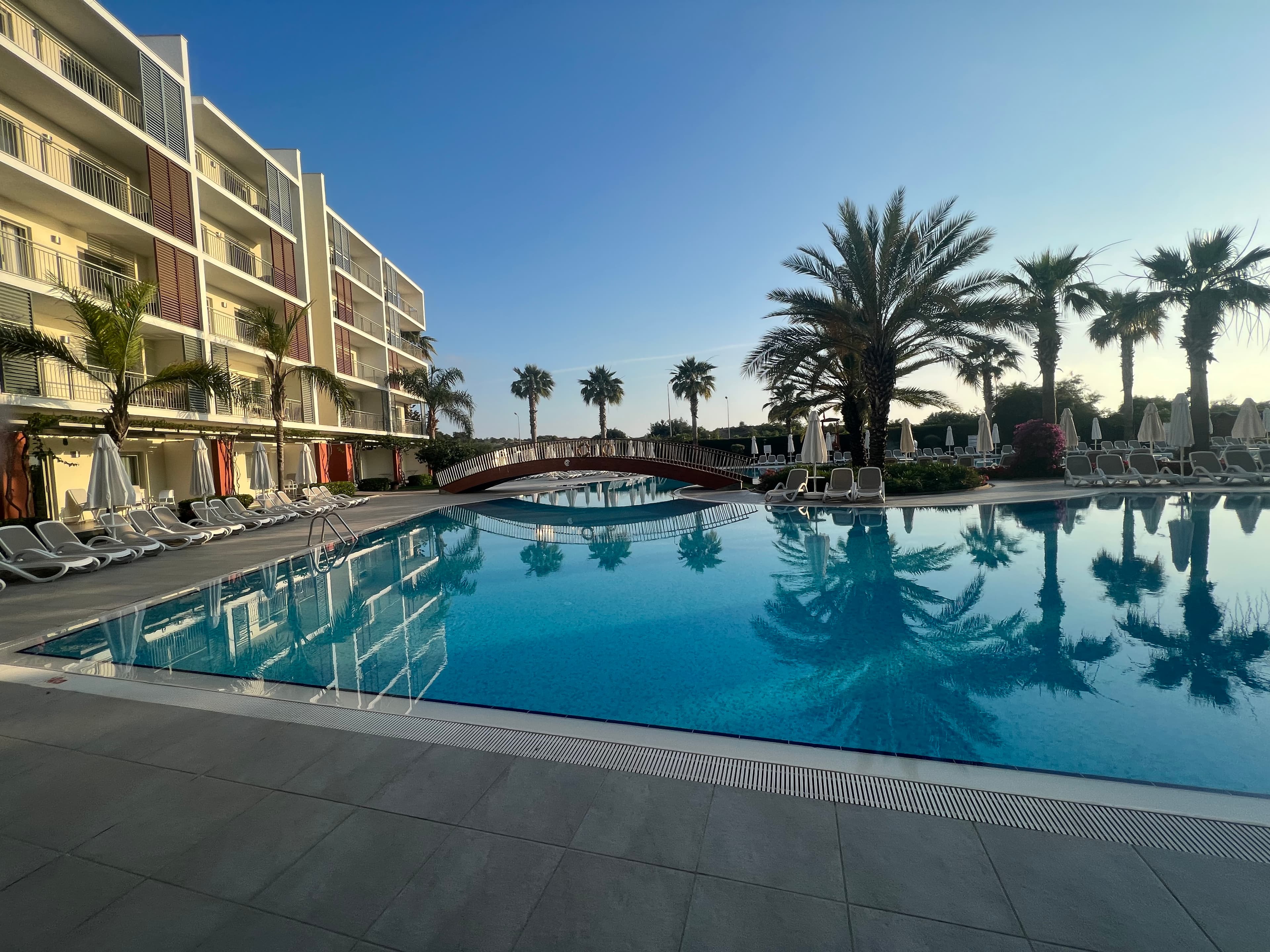Sunwing Side Beach
