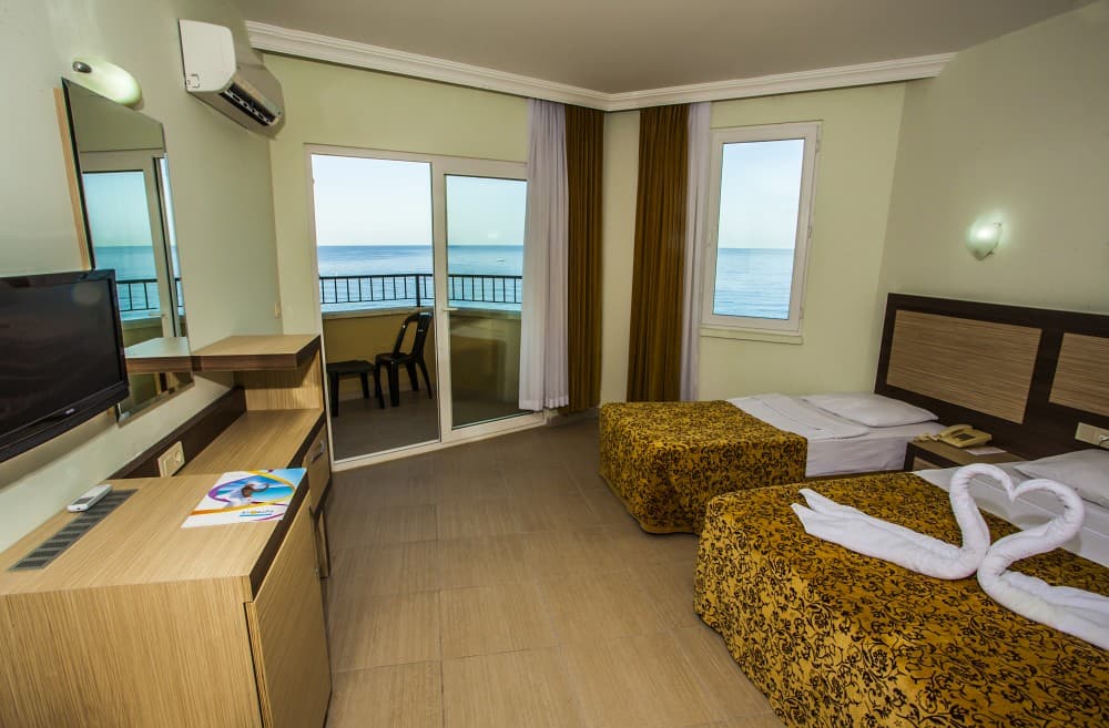 Kleopatra Beach Hotel - photo 2