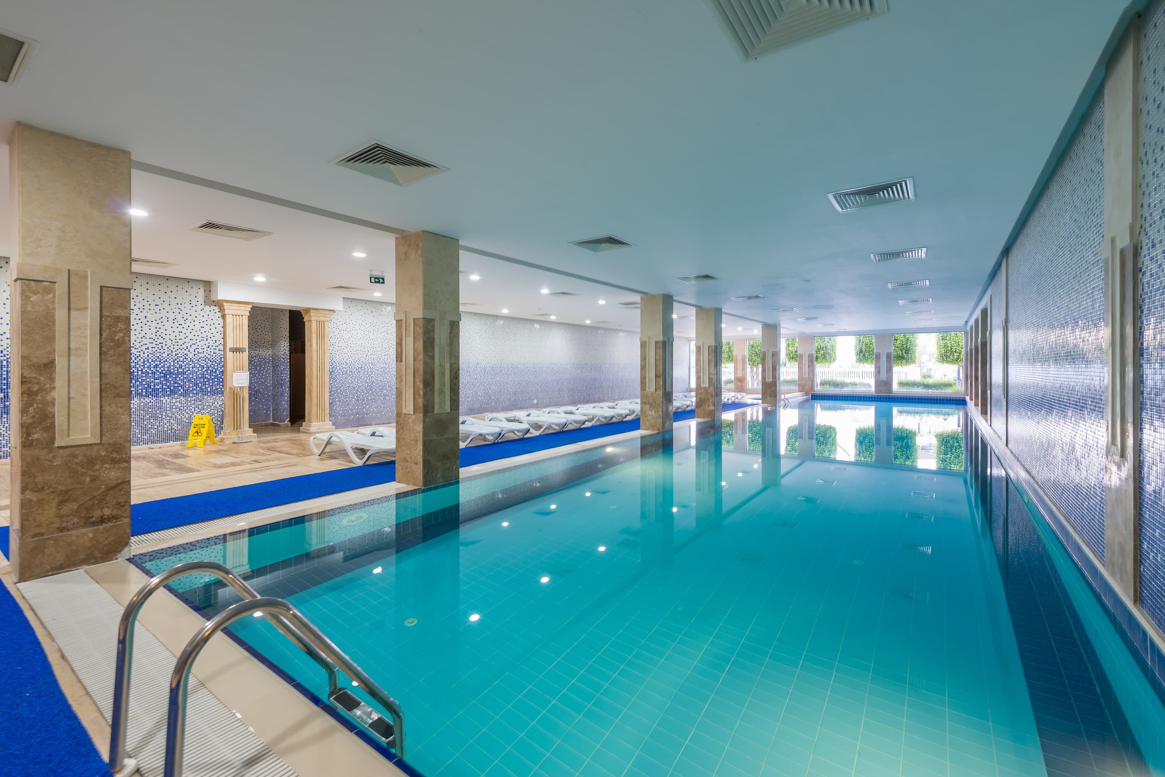 Royal Atlantis Spa & Resort Hotel - photo 3