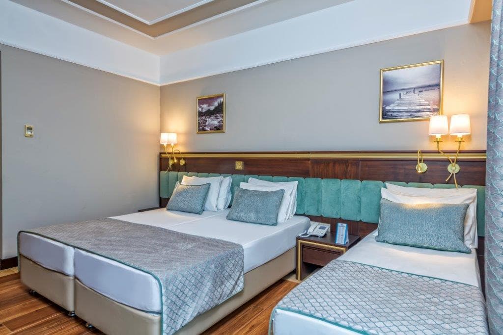Royal Atlantis Spa & Resort Hotel - photo 6