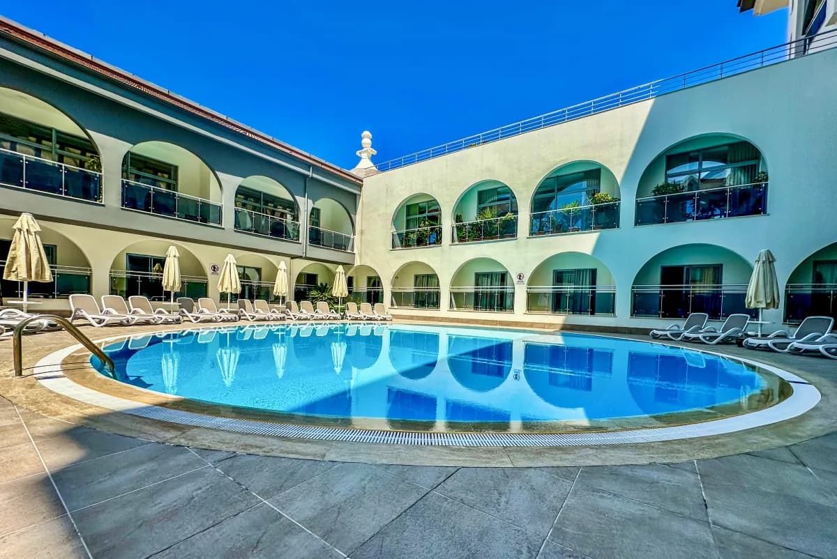 Side Aluna Hotel - photo 9