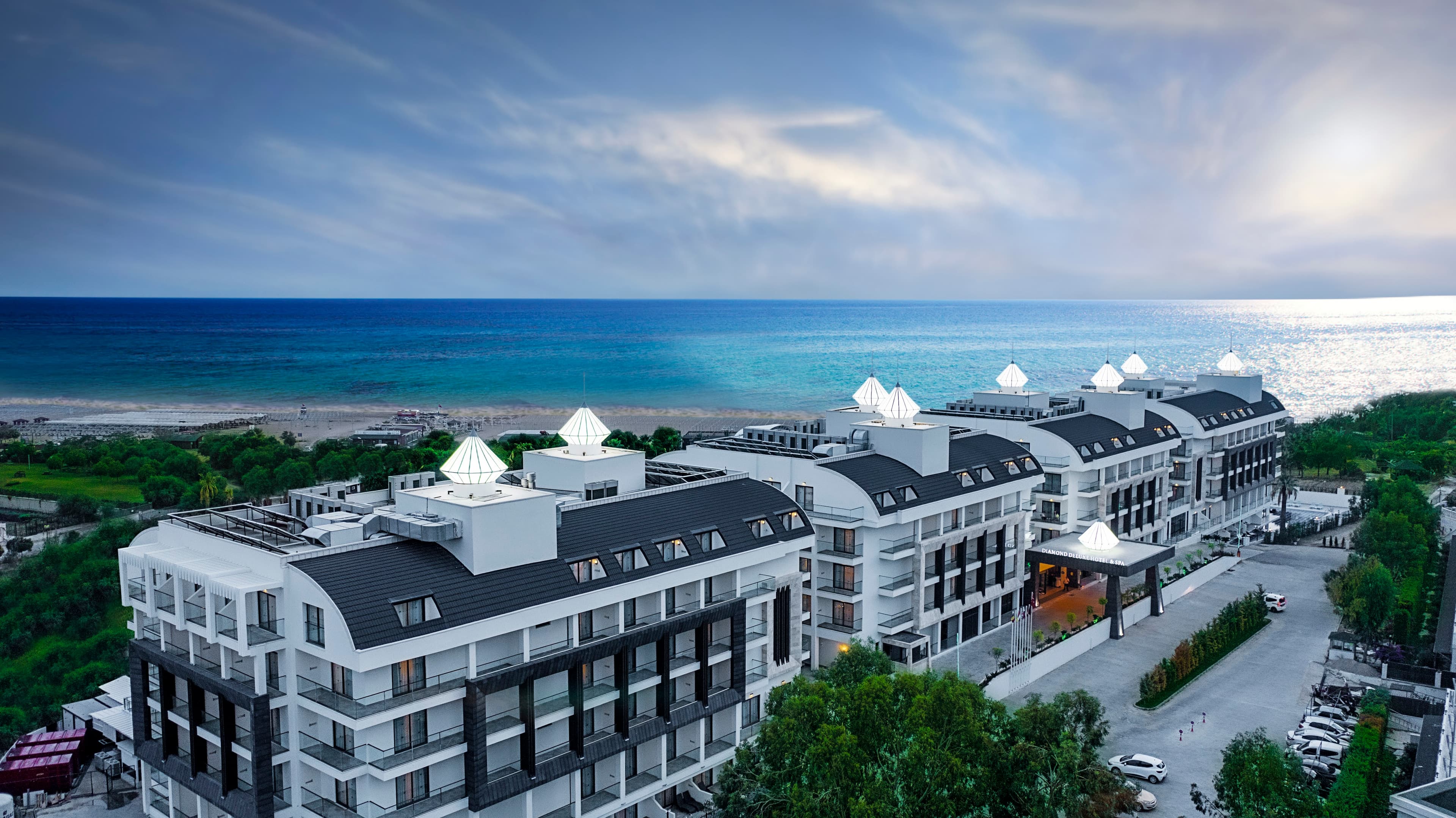 Diamond De Luxe Hotel & Spa