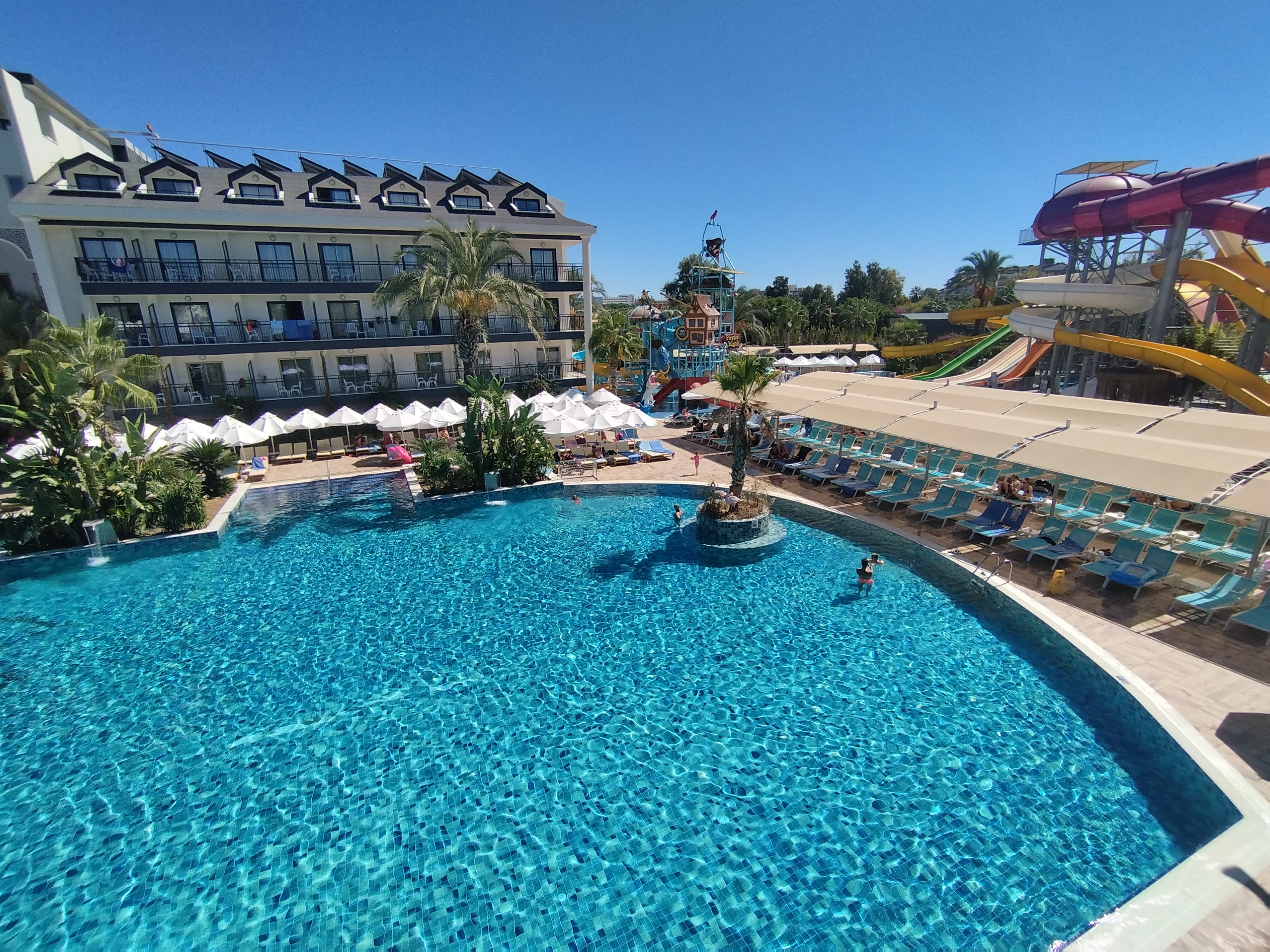Dream World Palace - photo 5