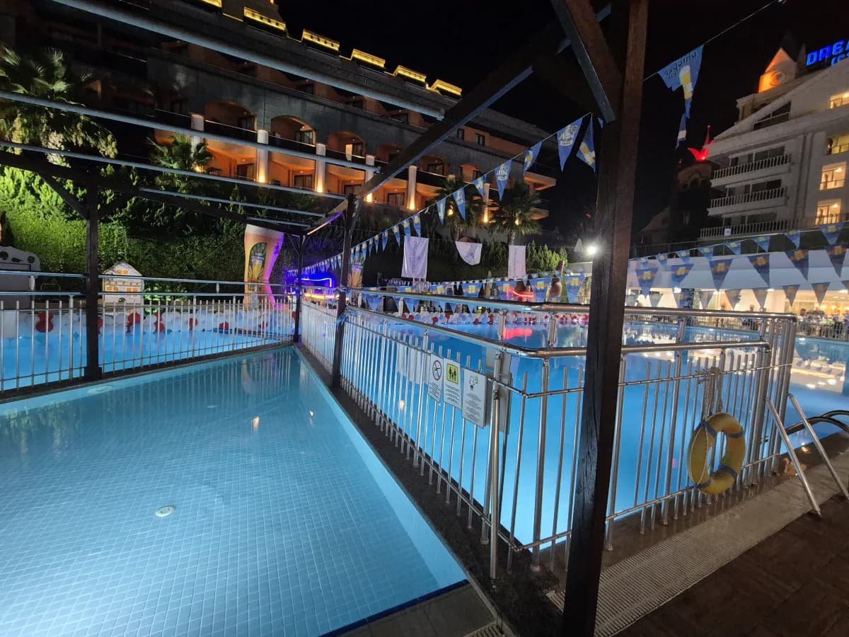 Dream World Resort & Spa - photo 3