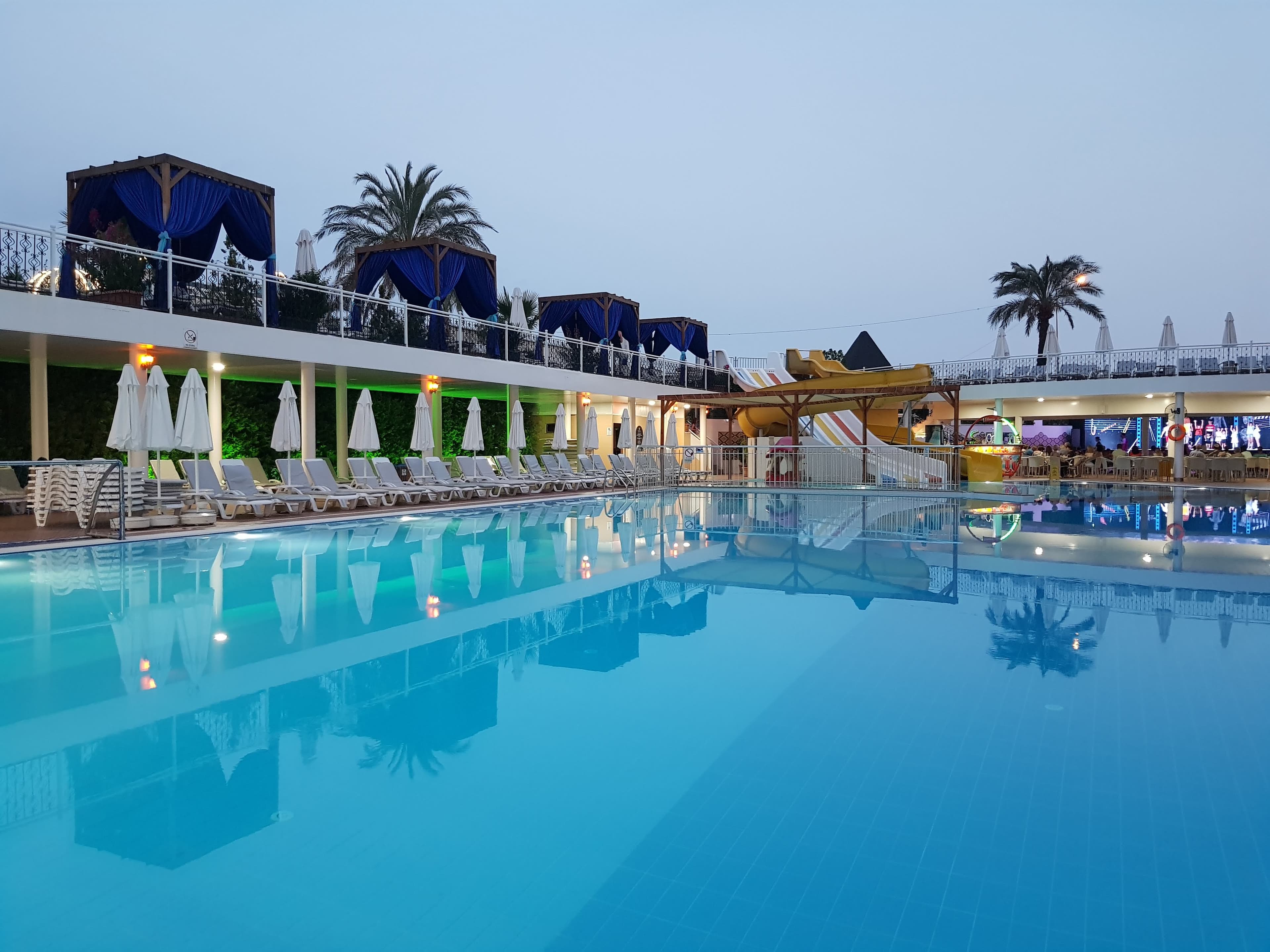 Dream World Resort & Spa - photo 9