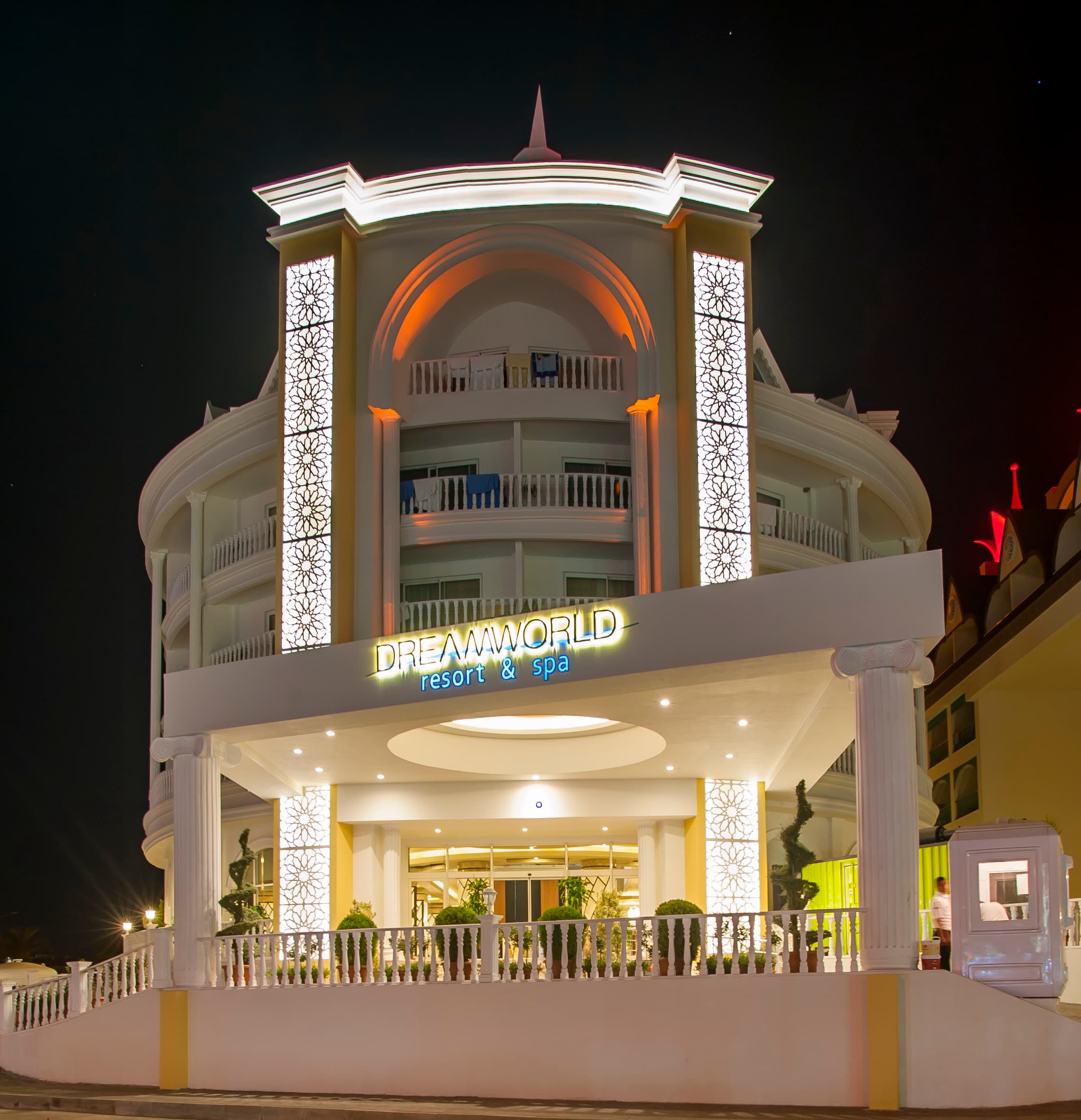 Dream World Resort & Spa - photo 10