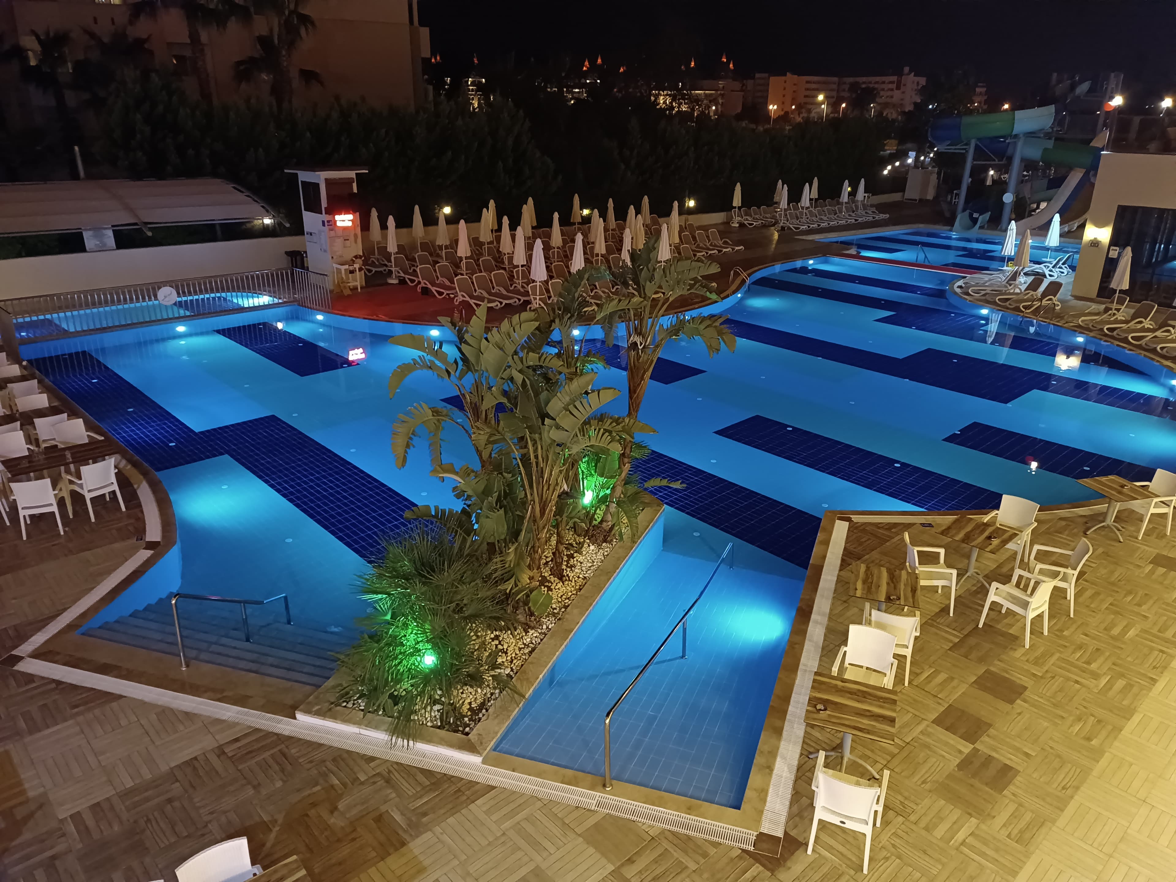 Glamour Resort Spa Hotel - photo 8