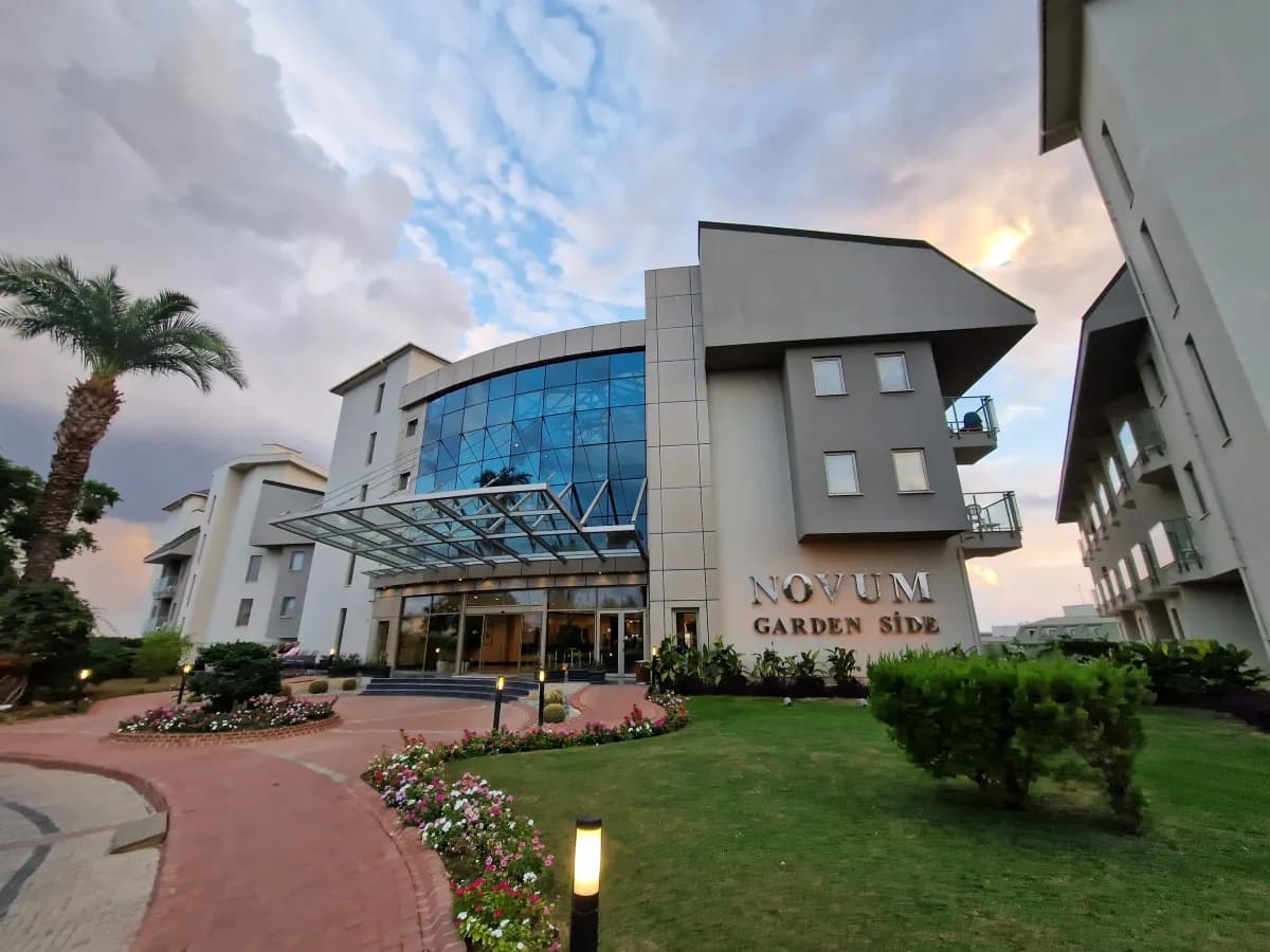 Novum Garden Side Hotel - photo 9