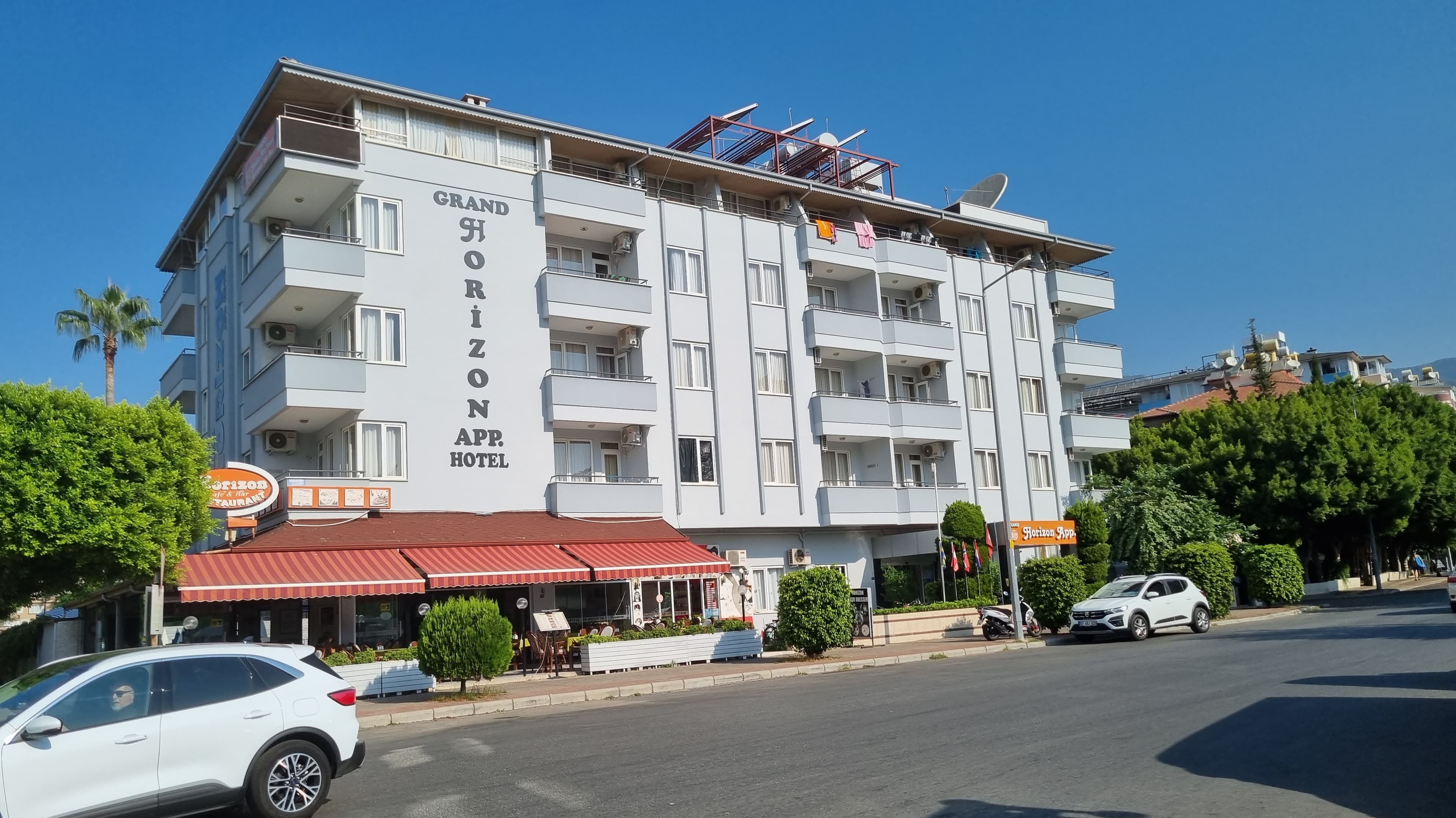 Grand Horizon Apart Hotel - photo 7