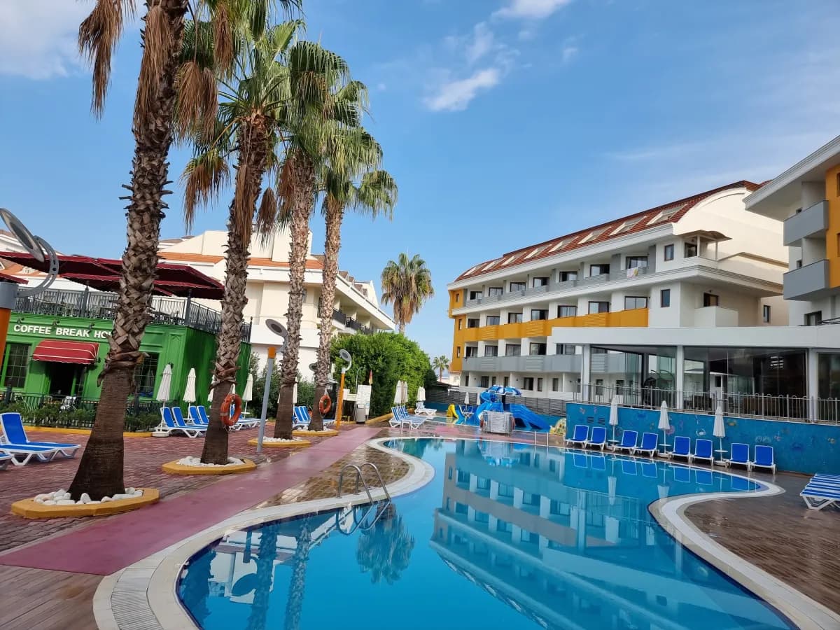 Hane Family Resort Hotel - photo 10