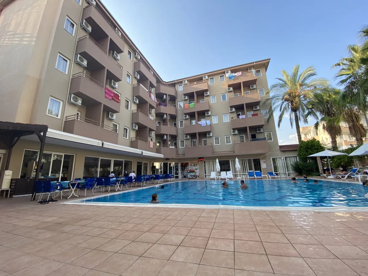 Helios Hotel