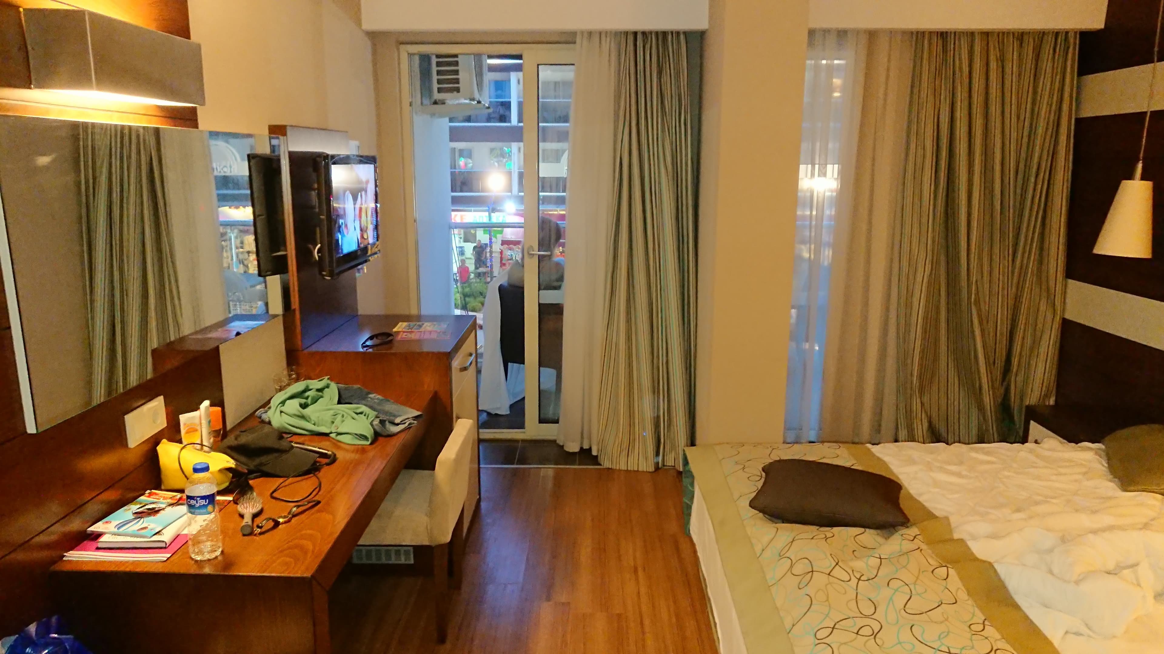 Holiday City Hotel - photo 2