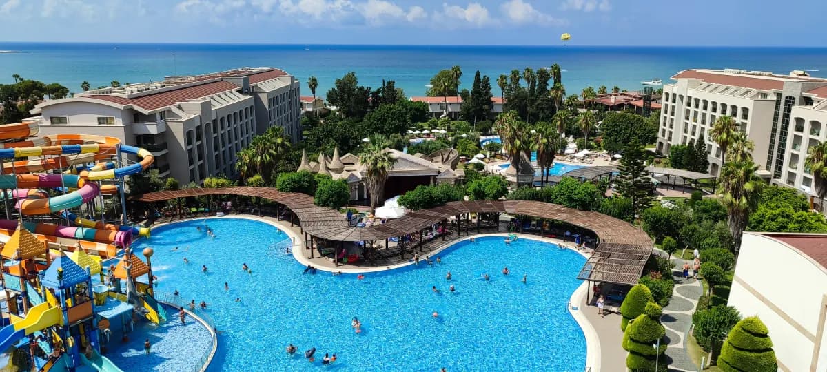 Horus Paradise Luxury Resort Hotel - photo 3