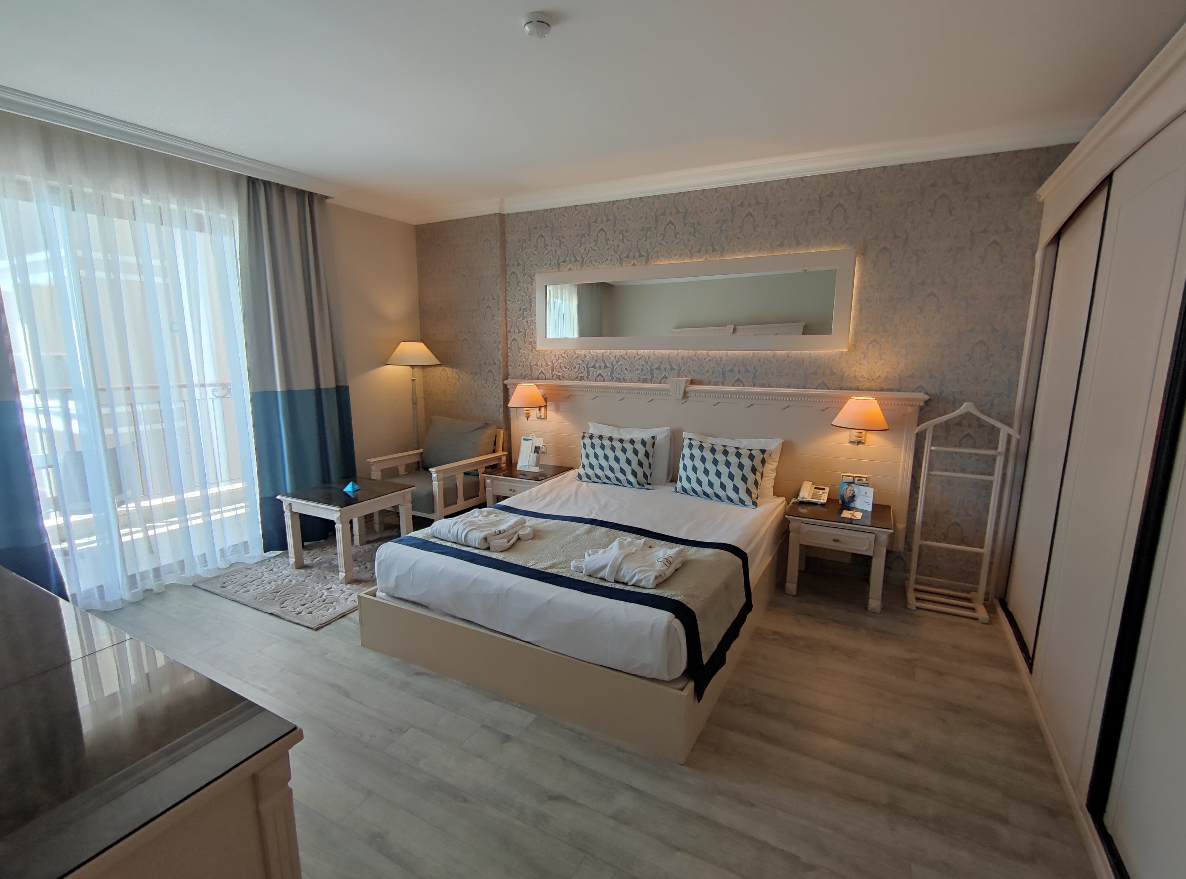 Hotel Turan Prince - photo 2