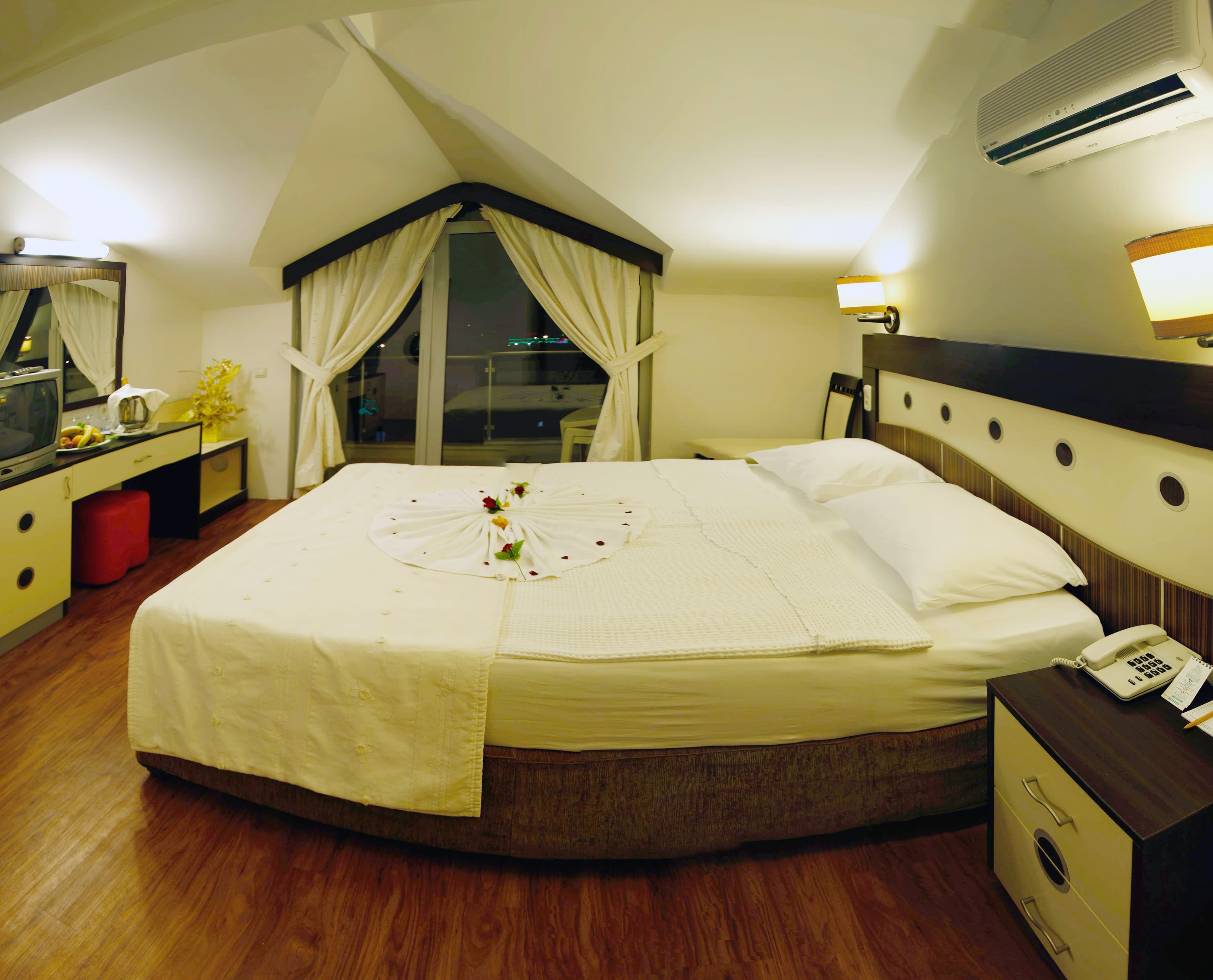 Lavitas Hotel - photo 2