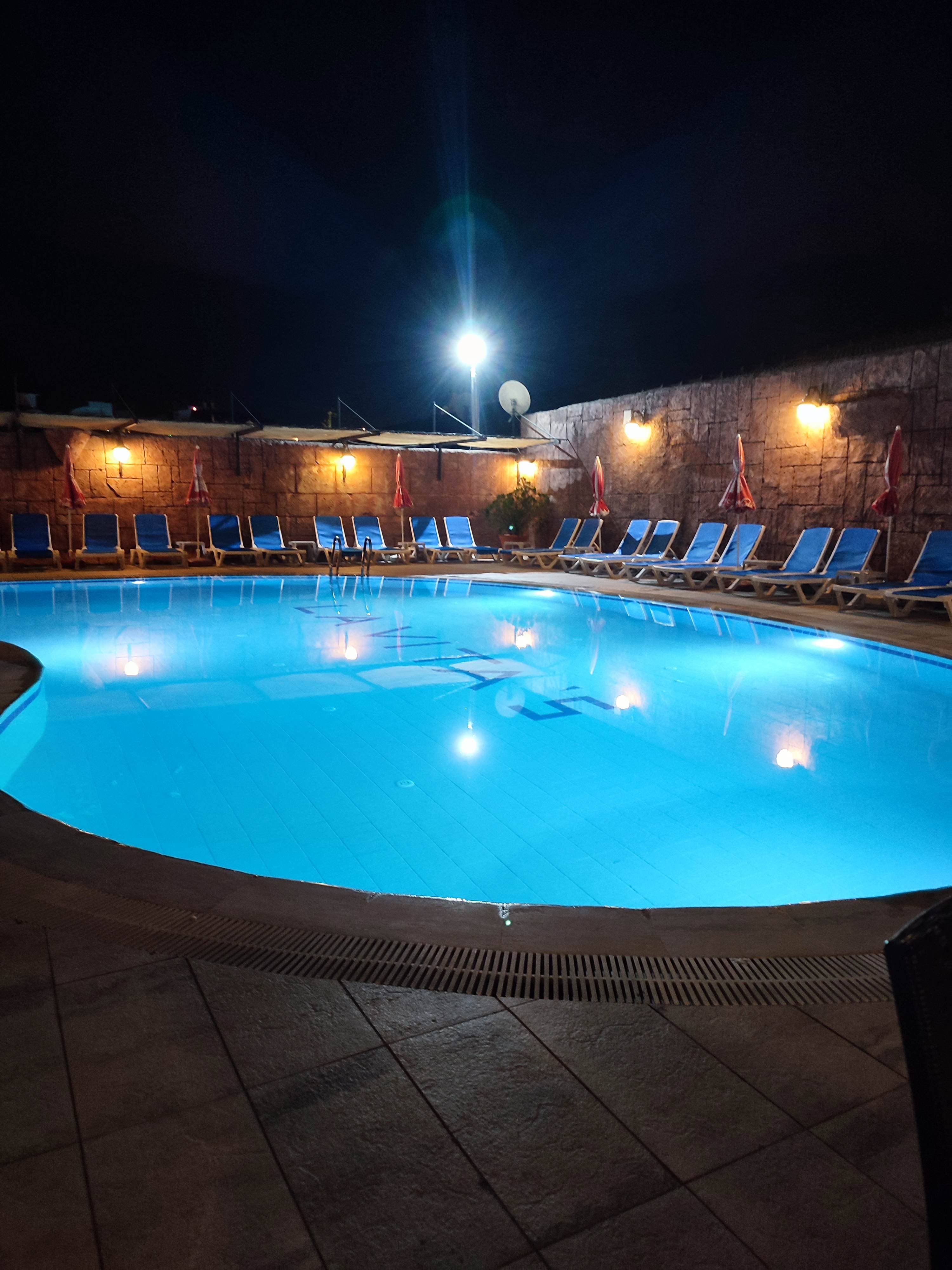 Lavitas Hotel - photo 3