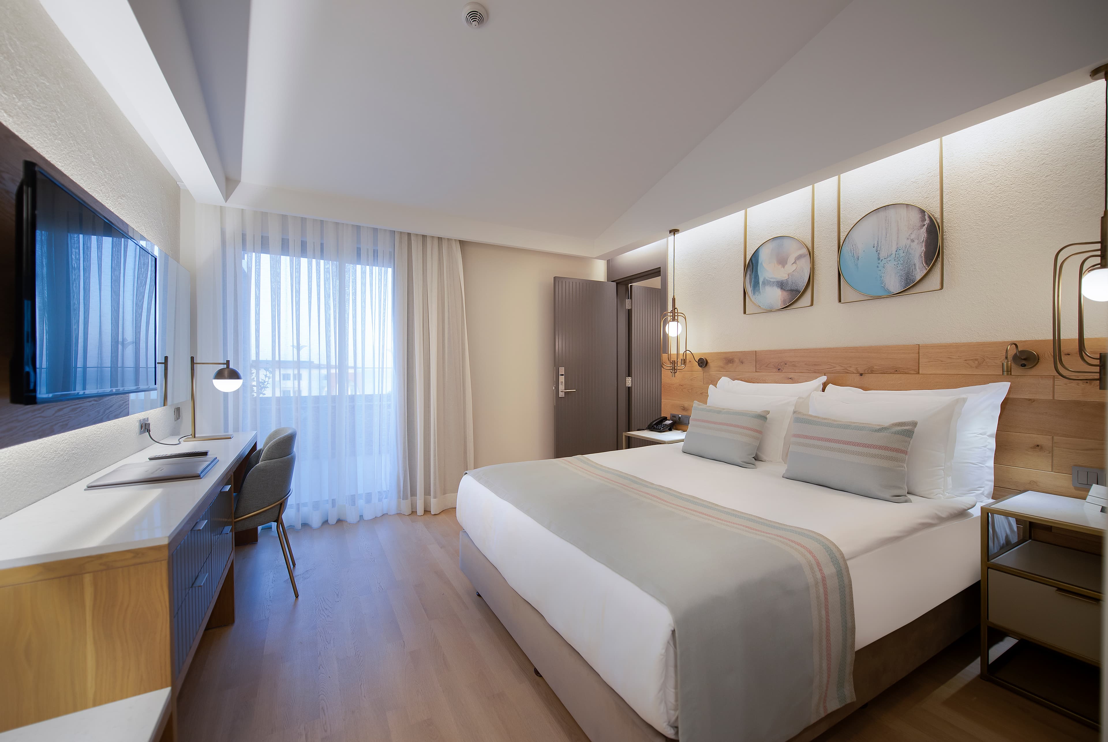 Miramare Beach Hotel - photo 2