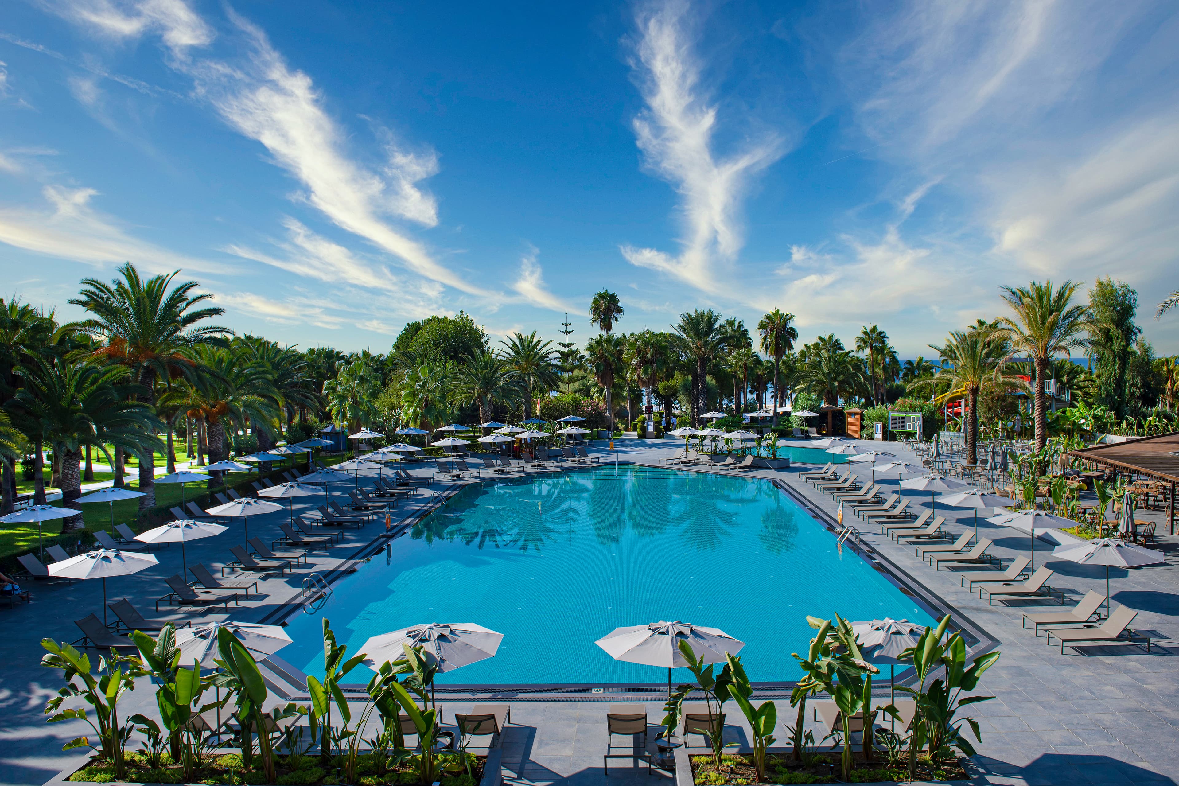 Miramare Beach Hotel - photo 3