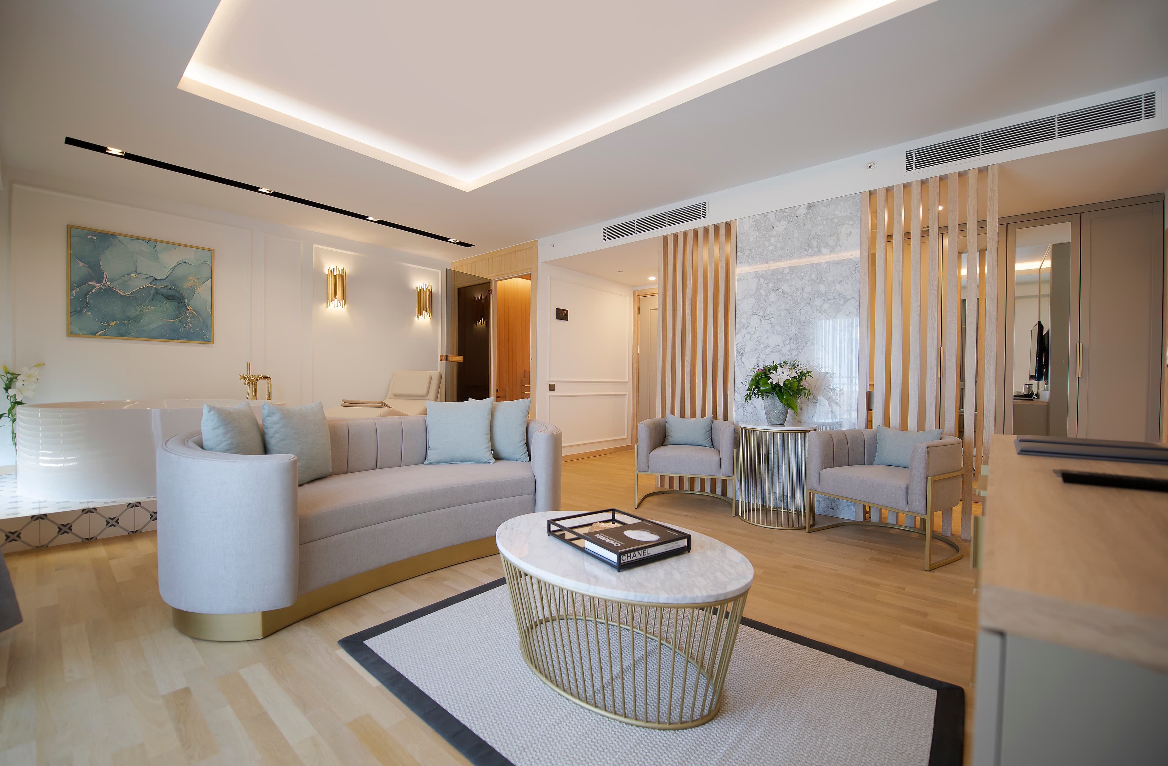 Miramare Queen Hotel - photo 5