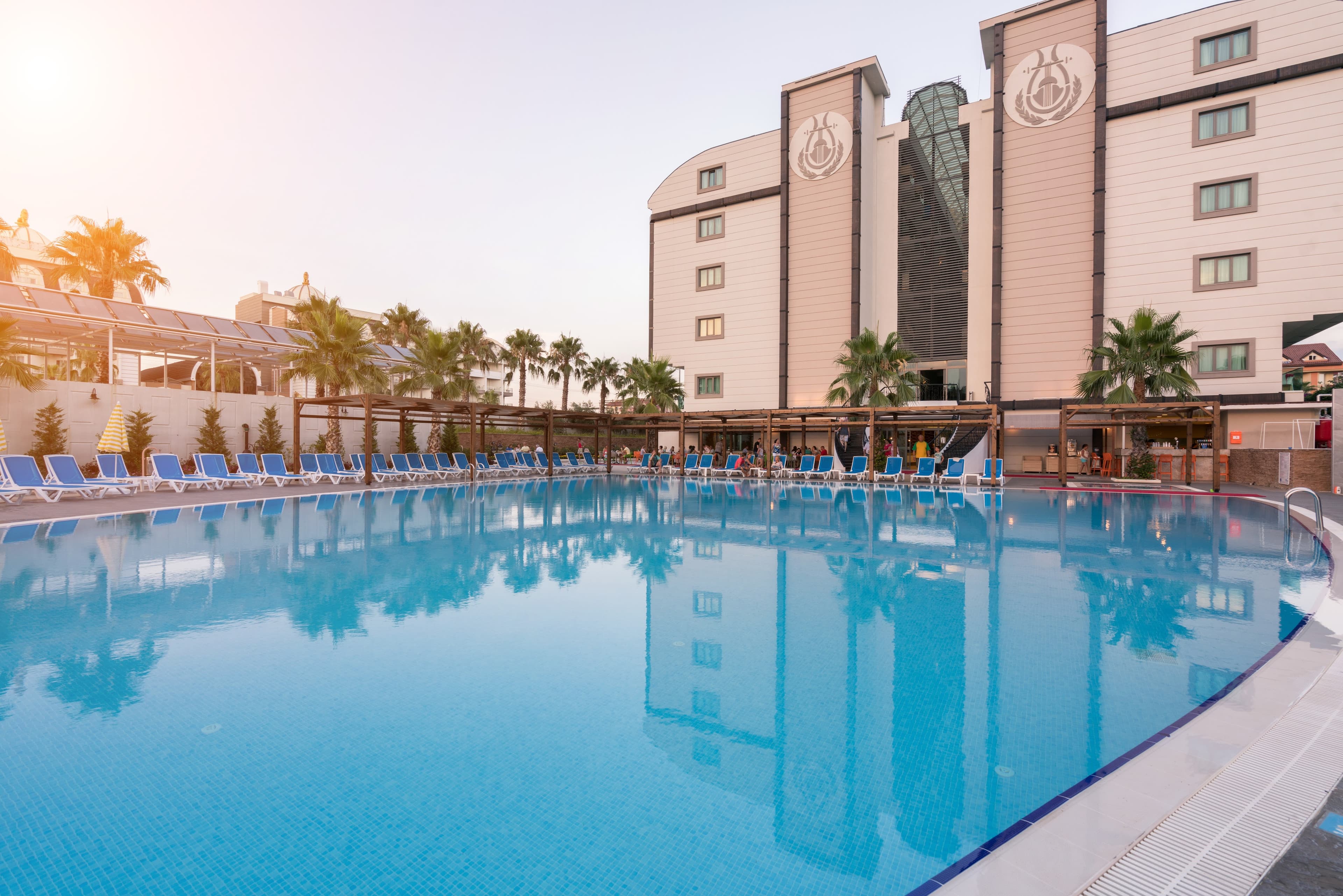 Orfeus Queen Hotel