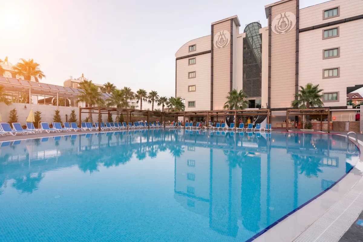 Orfeus Queen Hotel
