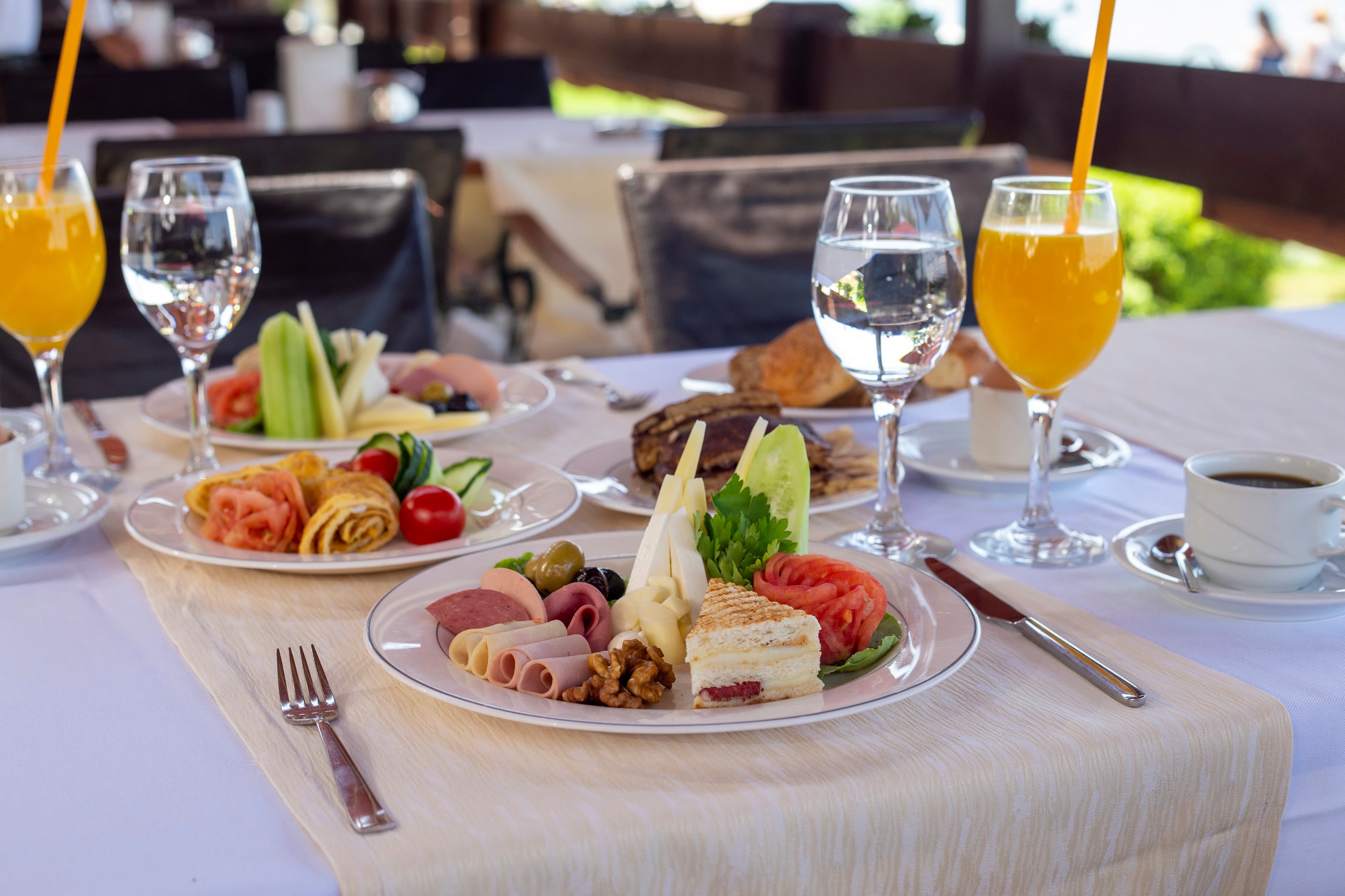 Ozlem Garden Hotel - photo 9