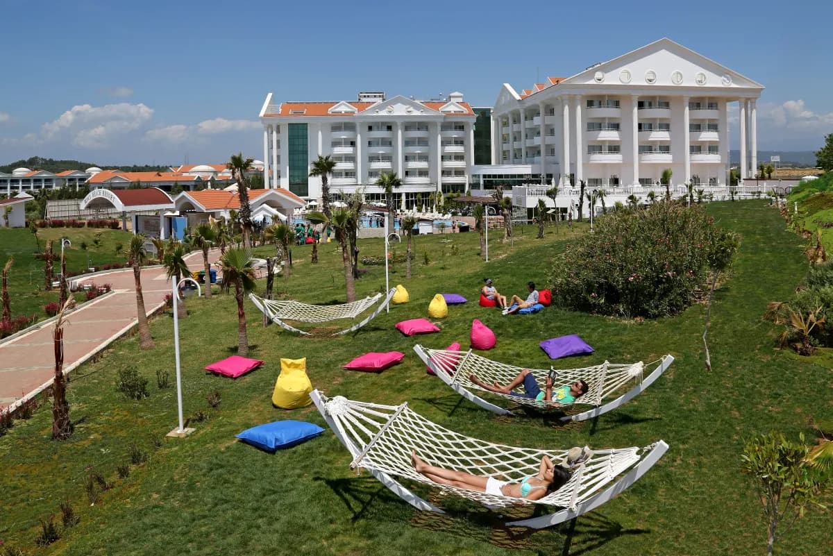 Roma Beach Resort & Spa - photo 5