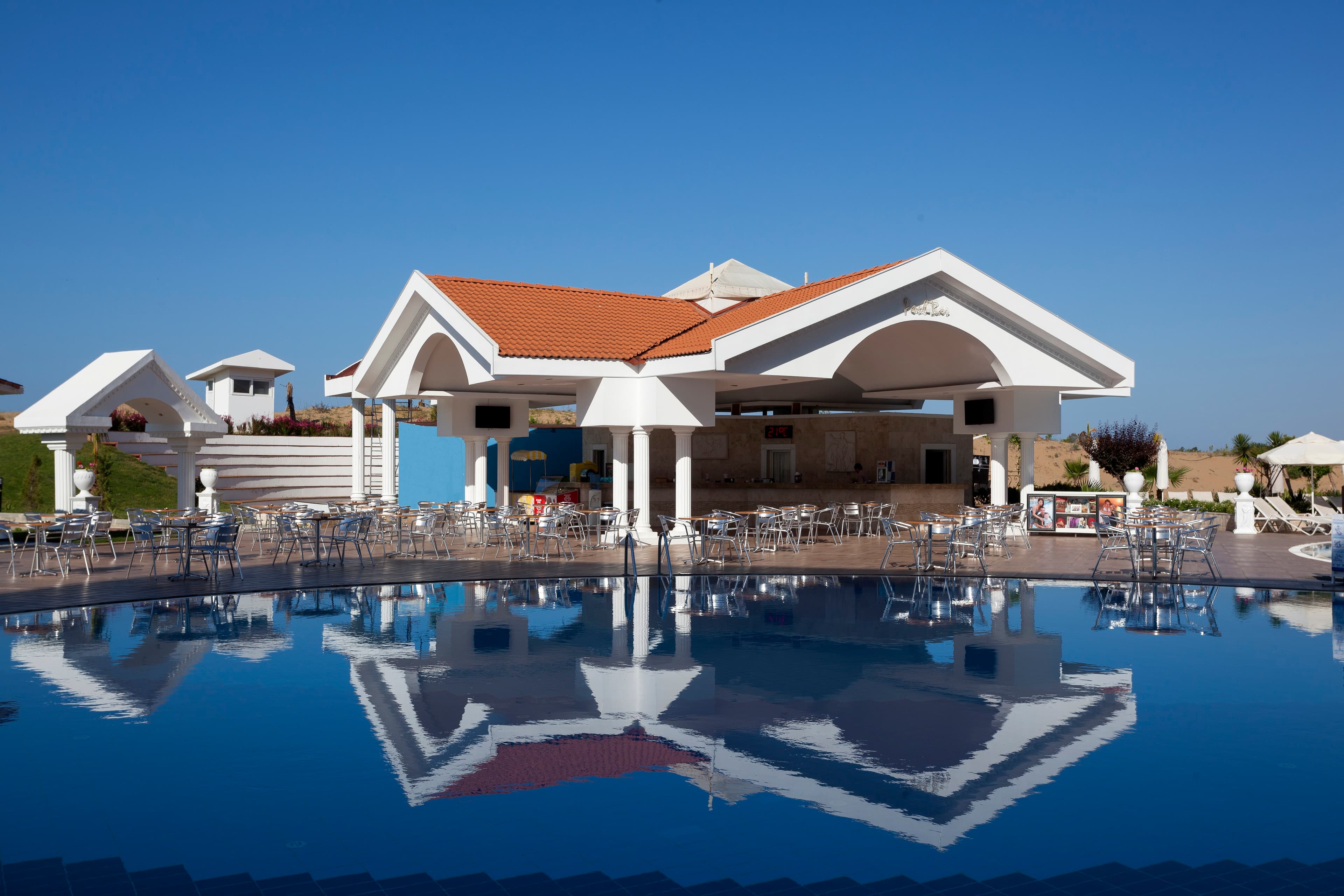 Roma Beach Resort & Spa - photo 6