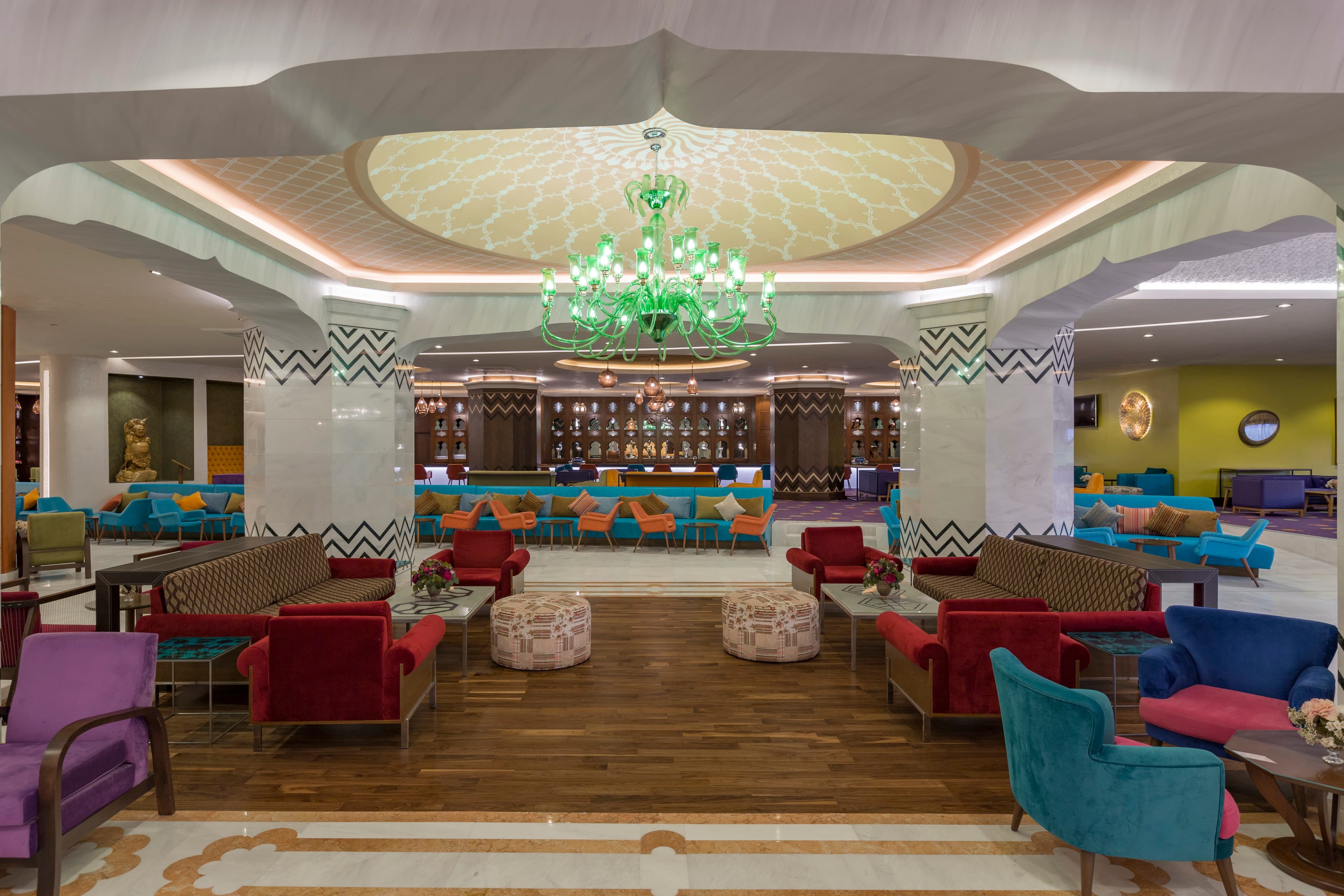 Royal Taj Mahal Hotel - photo 8