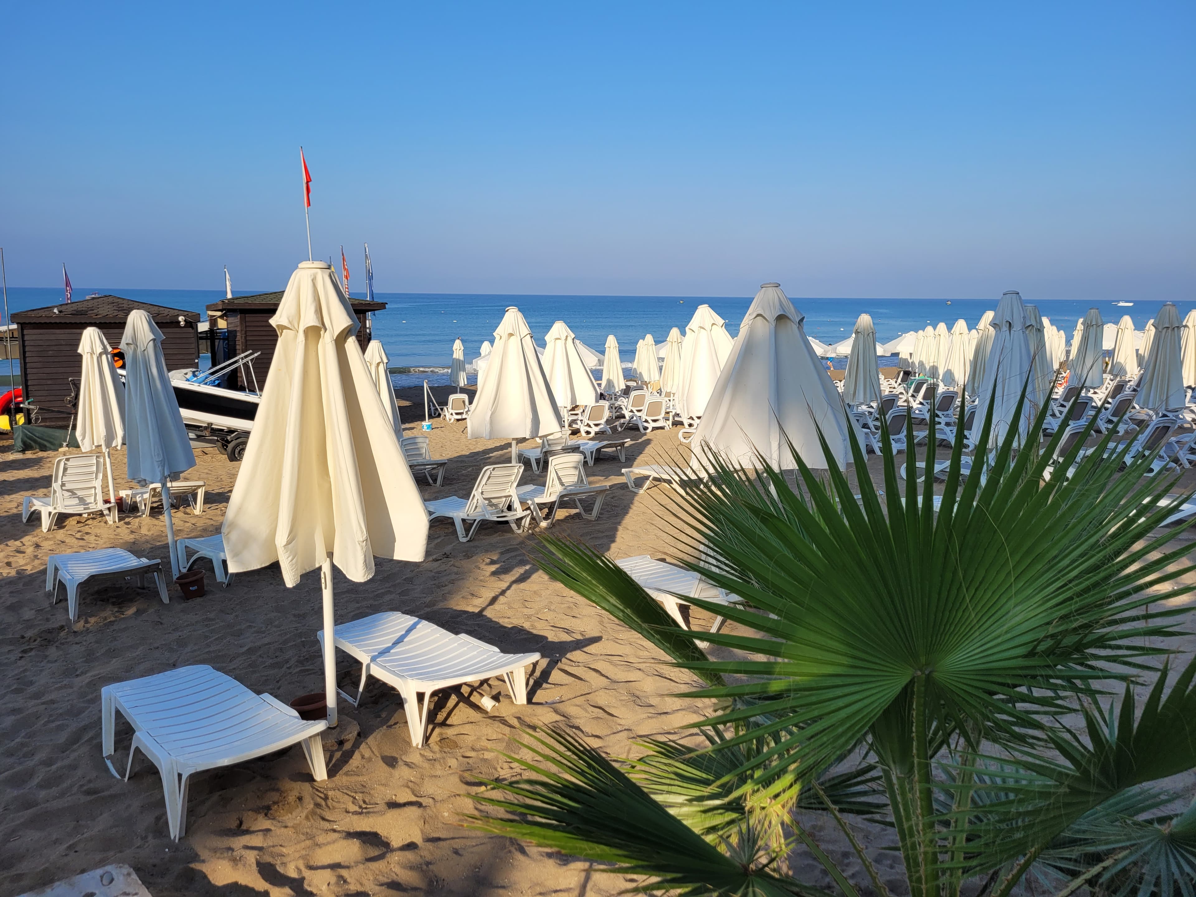 Sandy Beach Hotel - photo 5