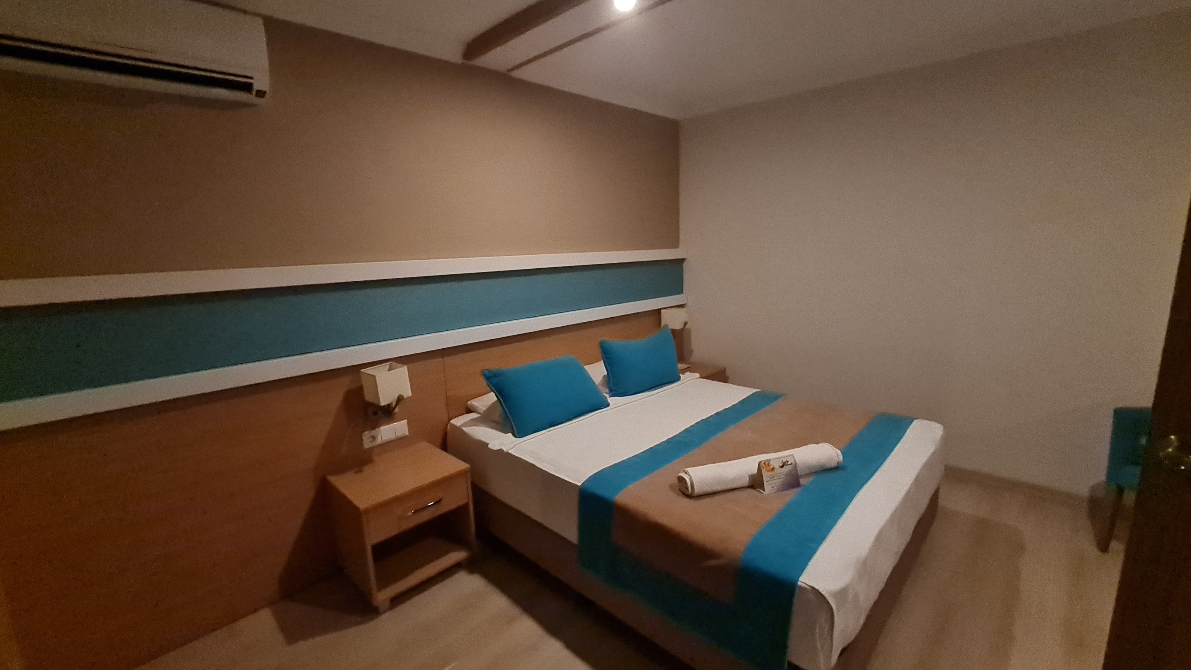Sandy Beach Hotel - photo 7