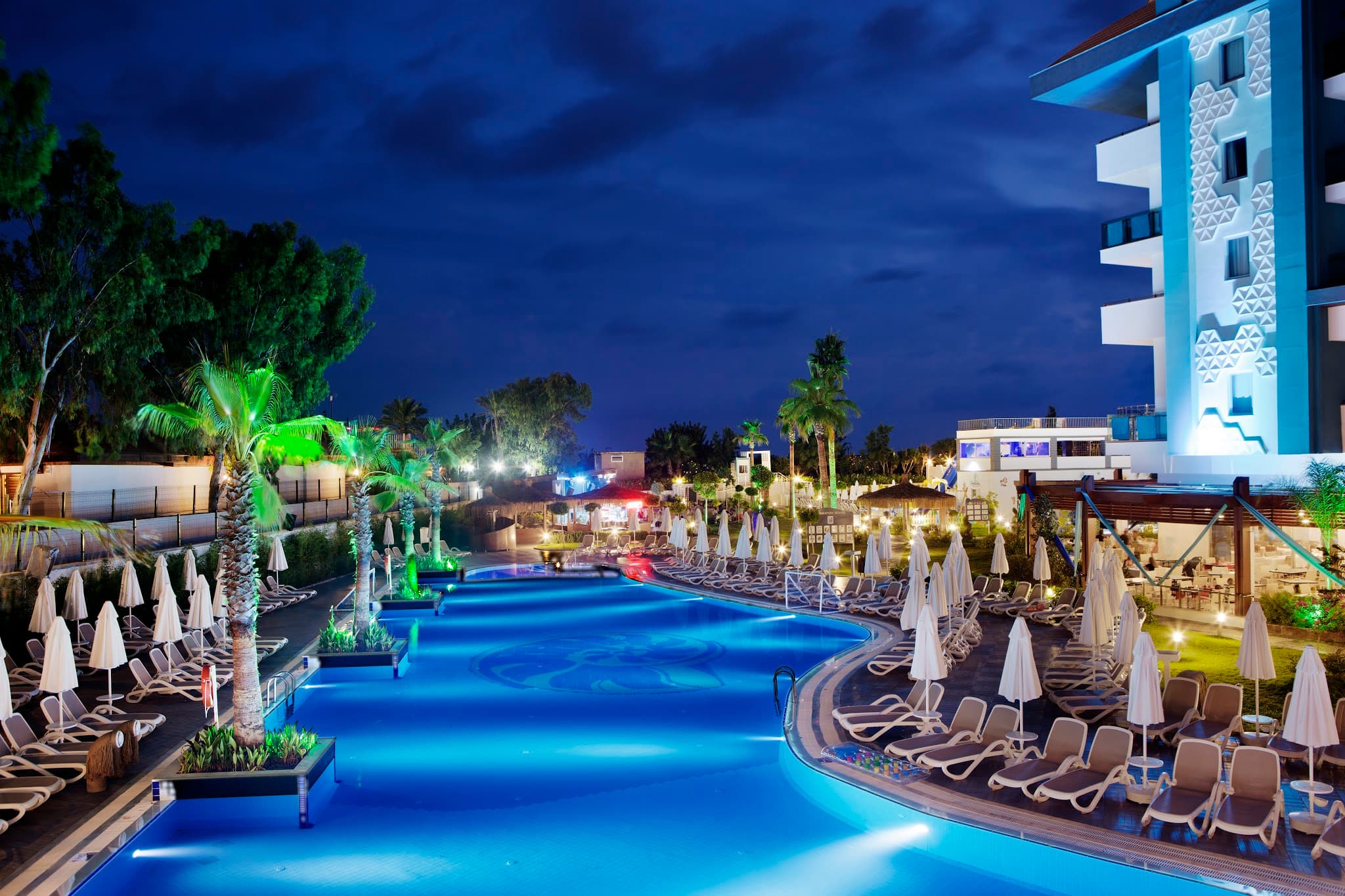 Seashell Resort & Spa