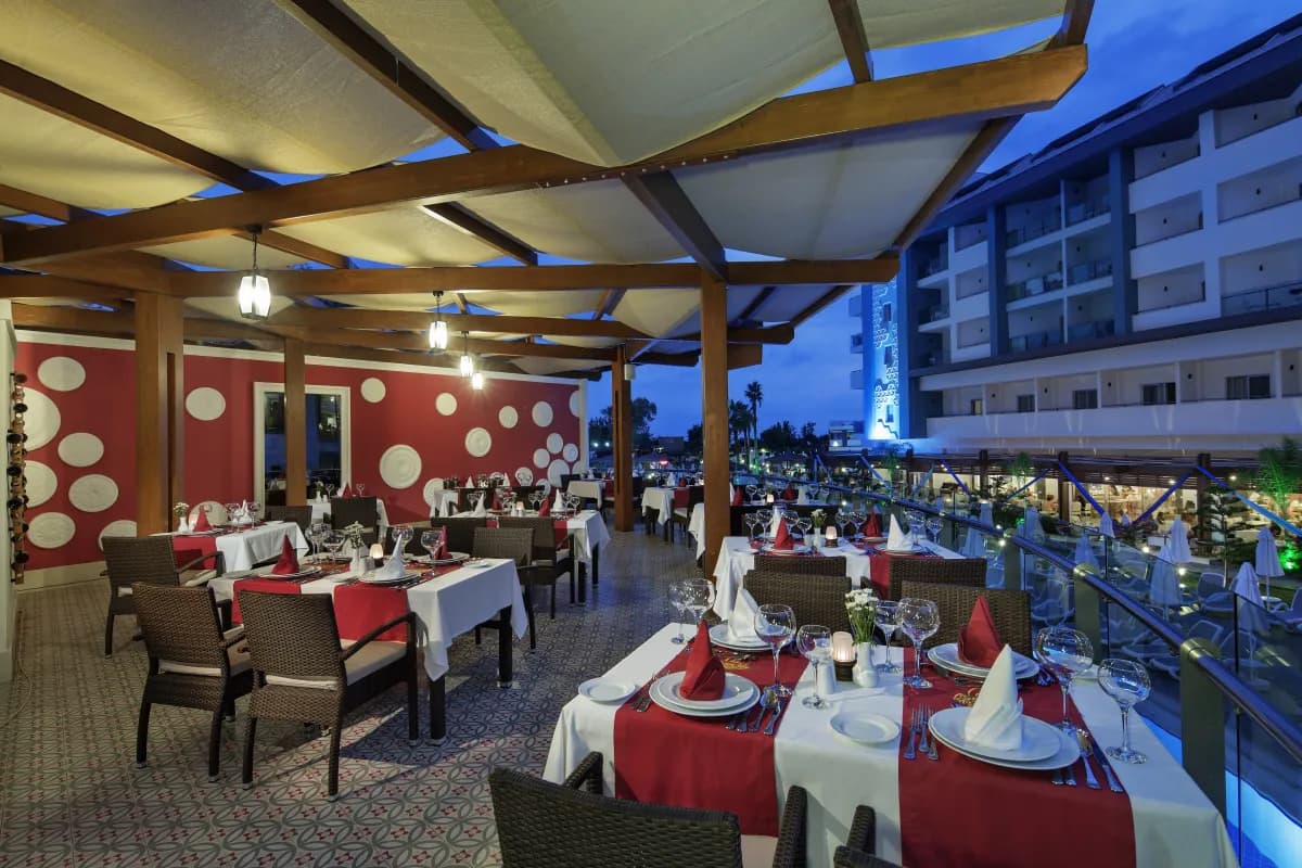 Seashell Resort & Spa - photo 9