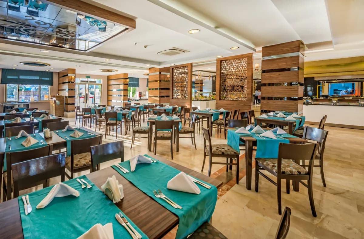 Serenis Hotel - photo 8
