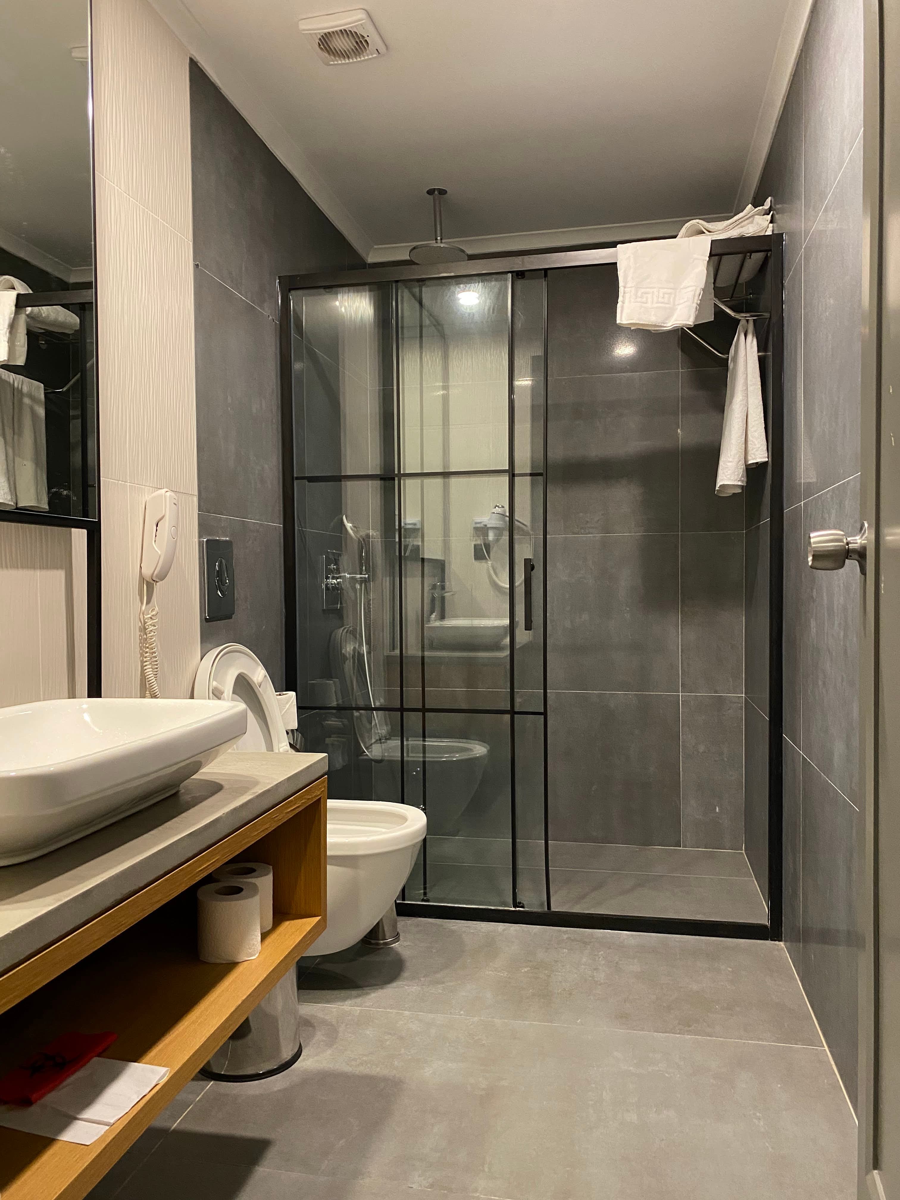 Side Square Hotel - photo 4