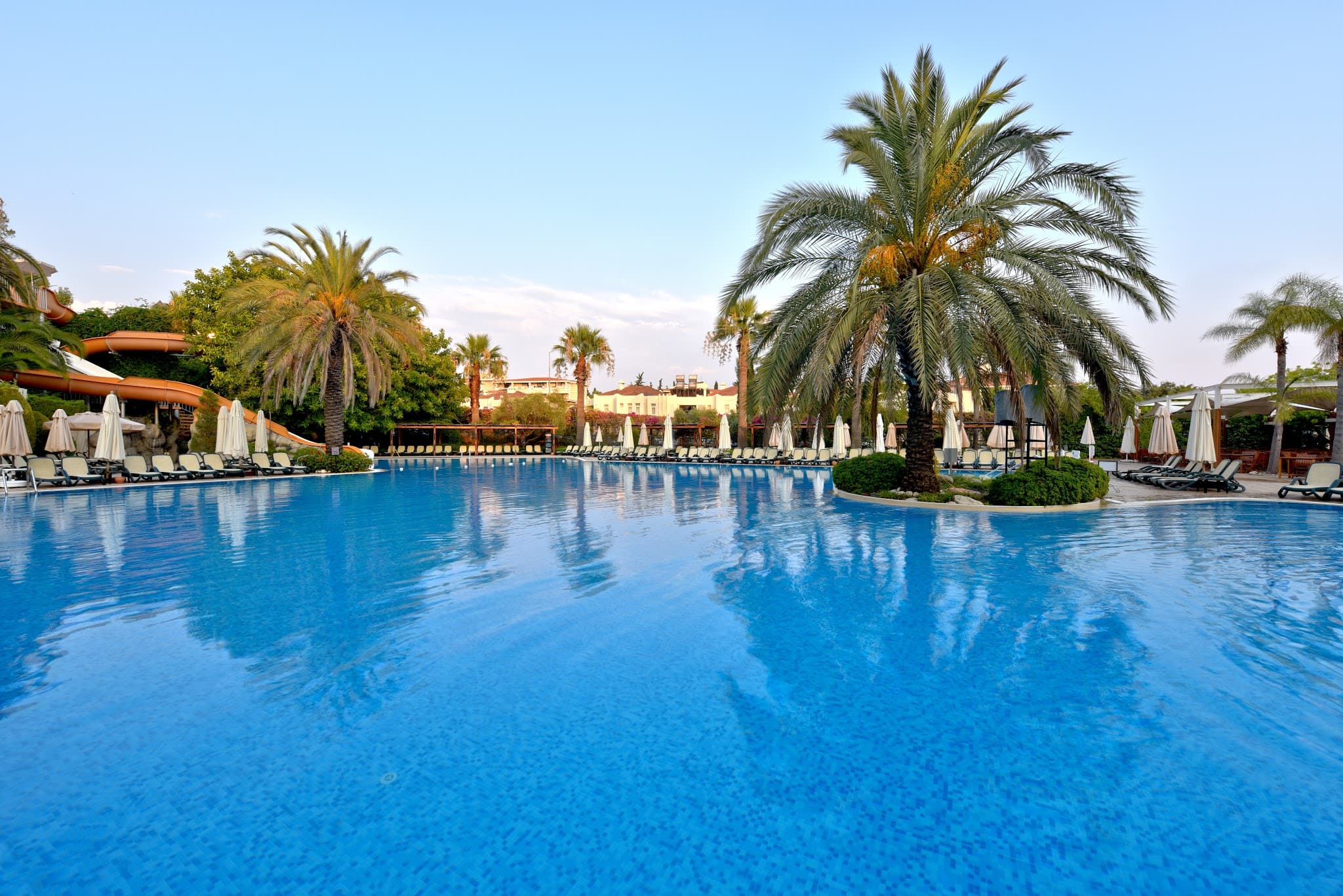 Side Star Elegance Hotel