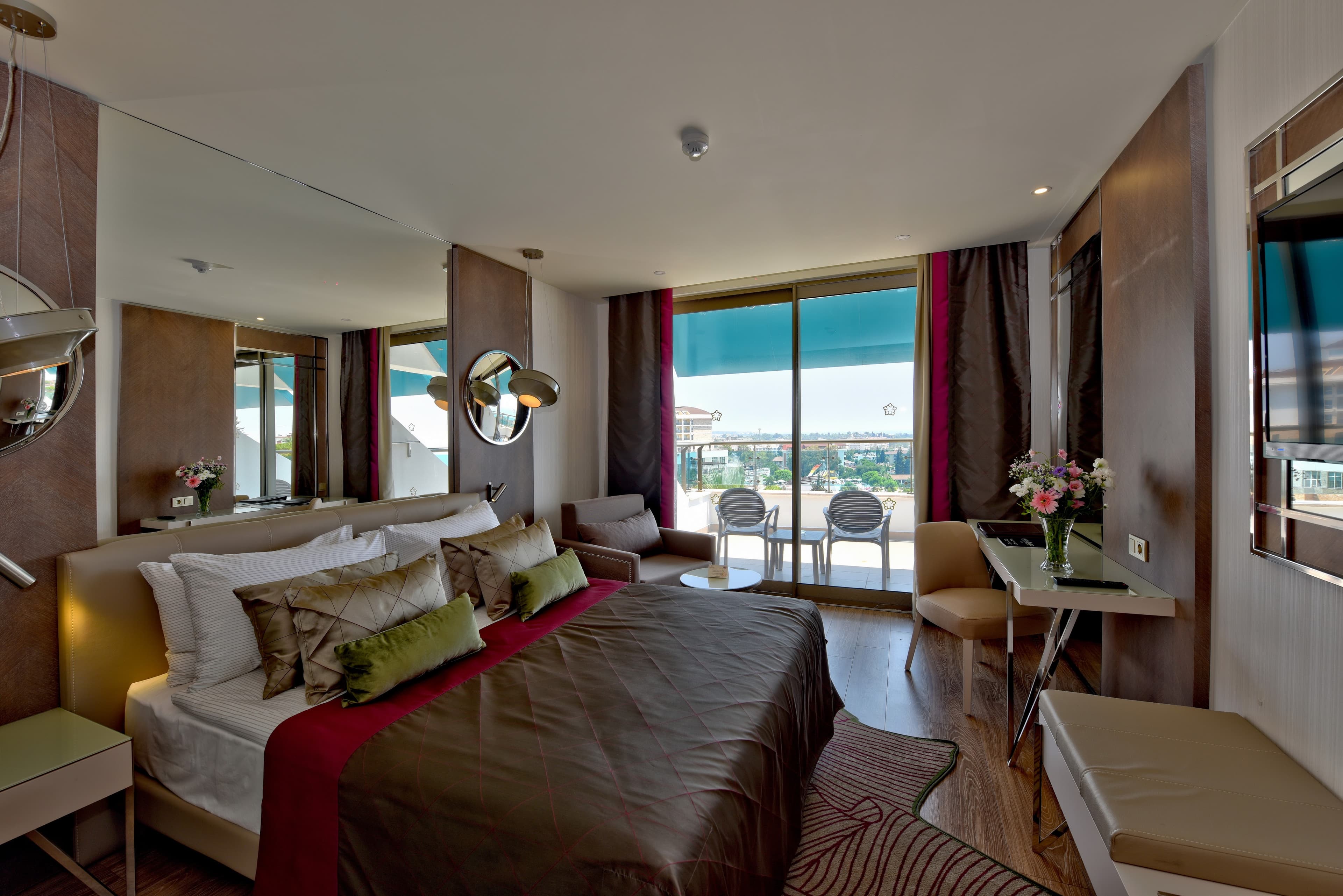 Side Star Elegance Hotel - photo 2