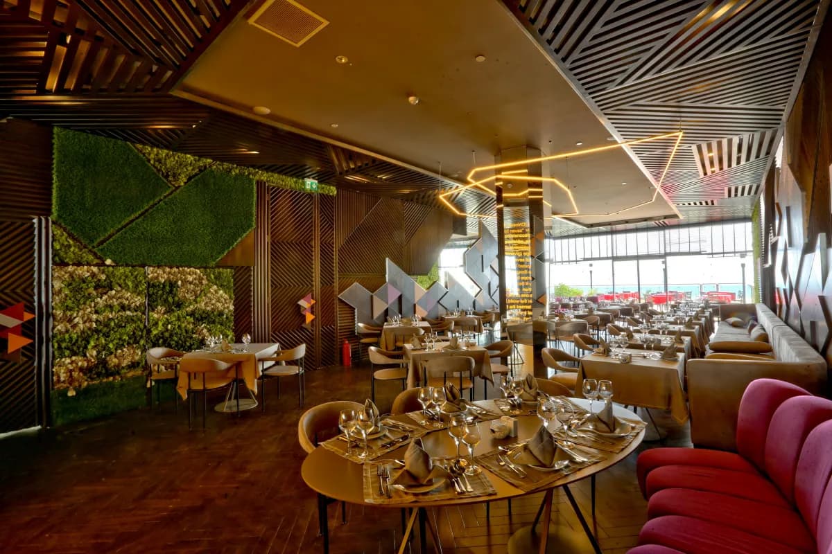 Side Star Elegance Hotel - photo 6