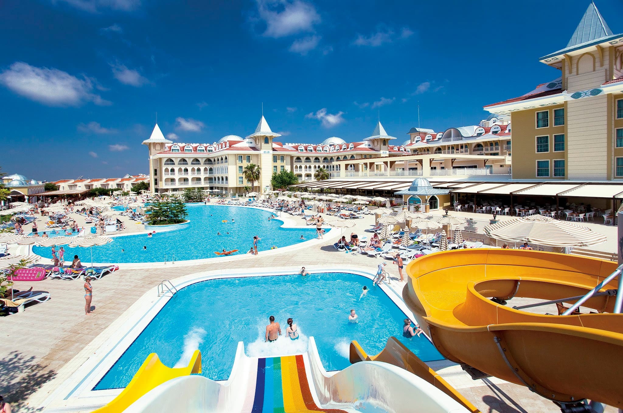 Side Star Resort Hotel
